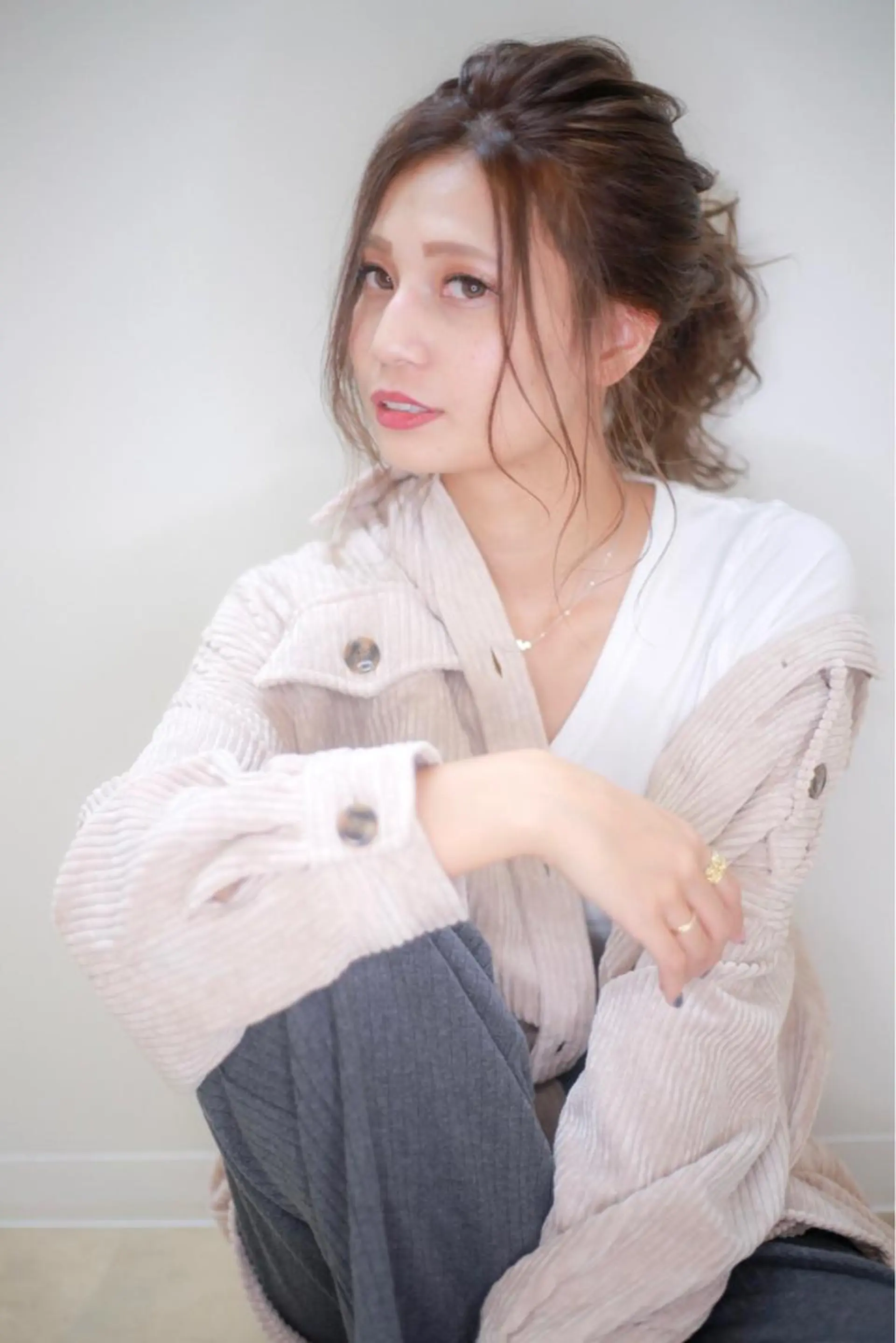 セミロング カラー ヘアアレンジ 伊藤 裕貴のヘアスタイル