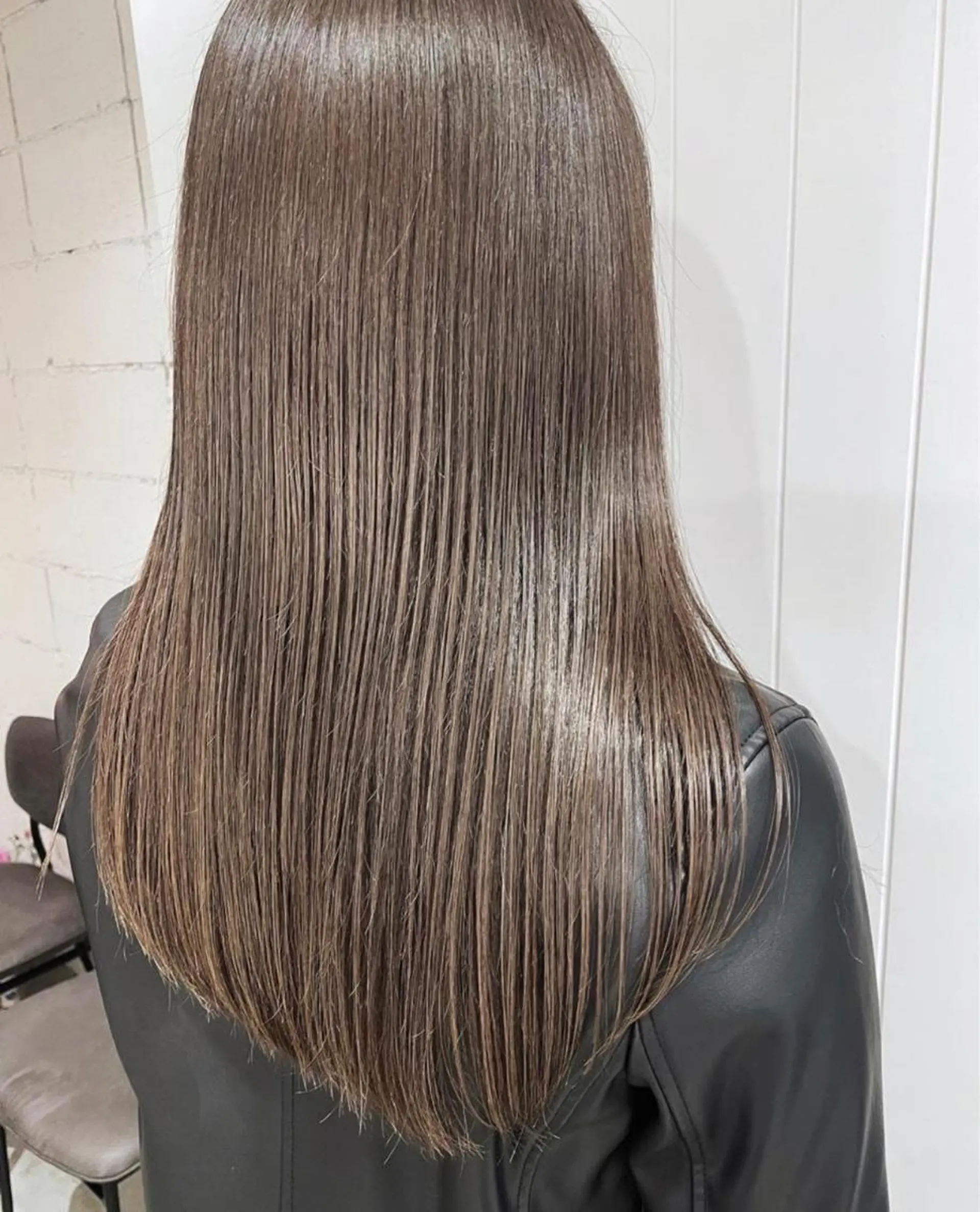 ロング 縮毛矯正 上原 みちるのヘアスタイル