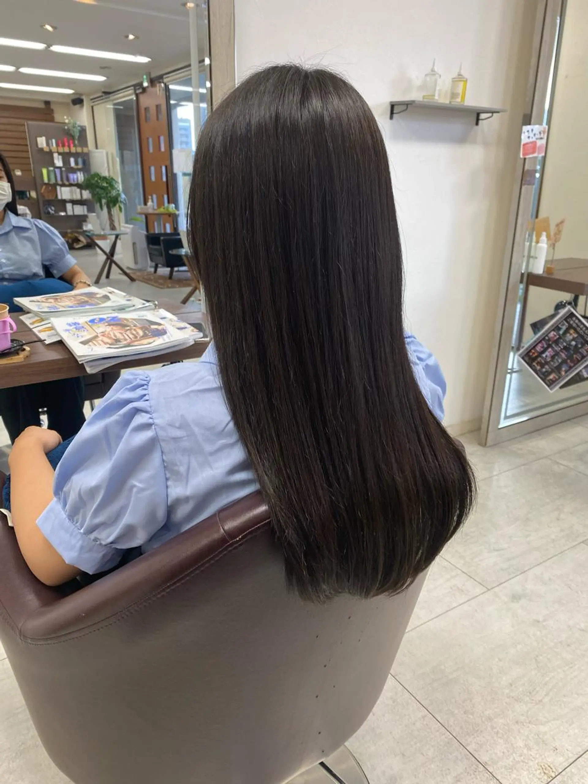 ロング ヘアカラー 月野涼風 /レイヤーカットのヘアスタイル