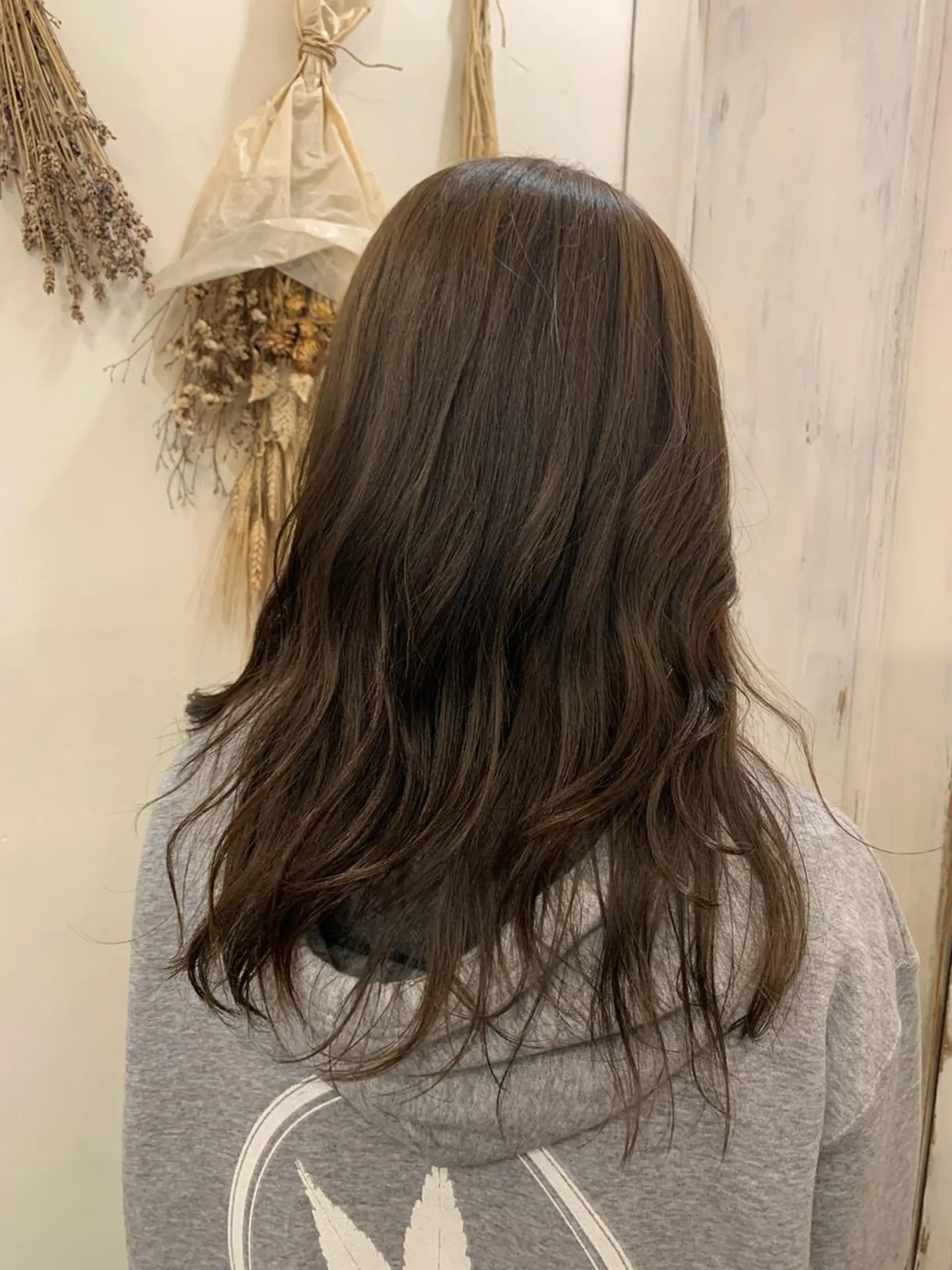 セミロング カラー アッシュ アッシュブラウン ブラウンカラー エハラ リョウスケのヘアスタイル
