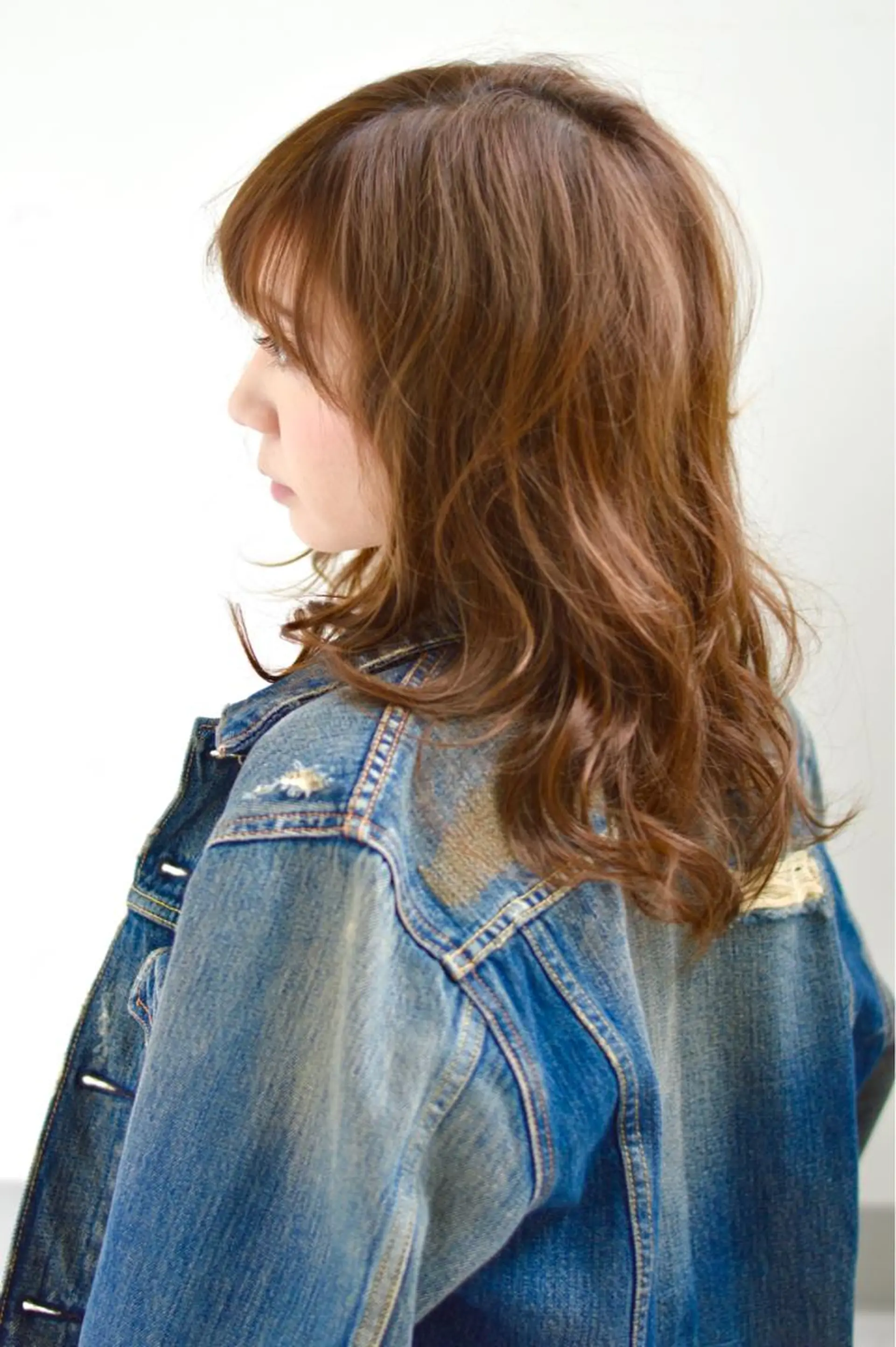 セミロング カラー パーマ テラモト カズヨシのヘアスタイル