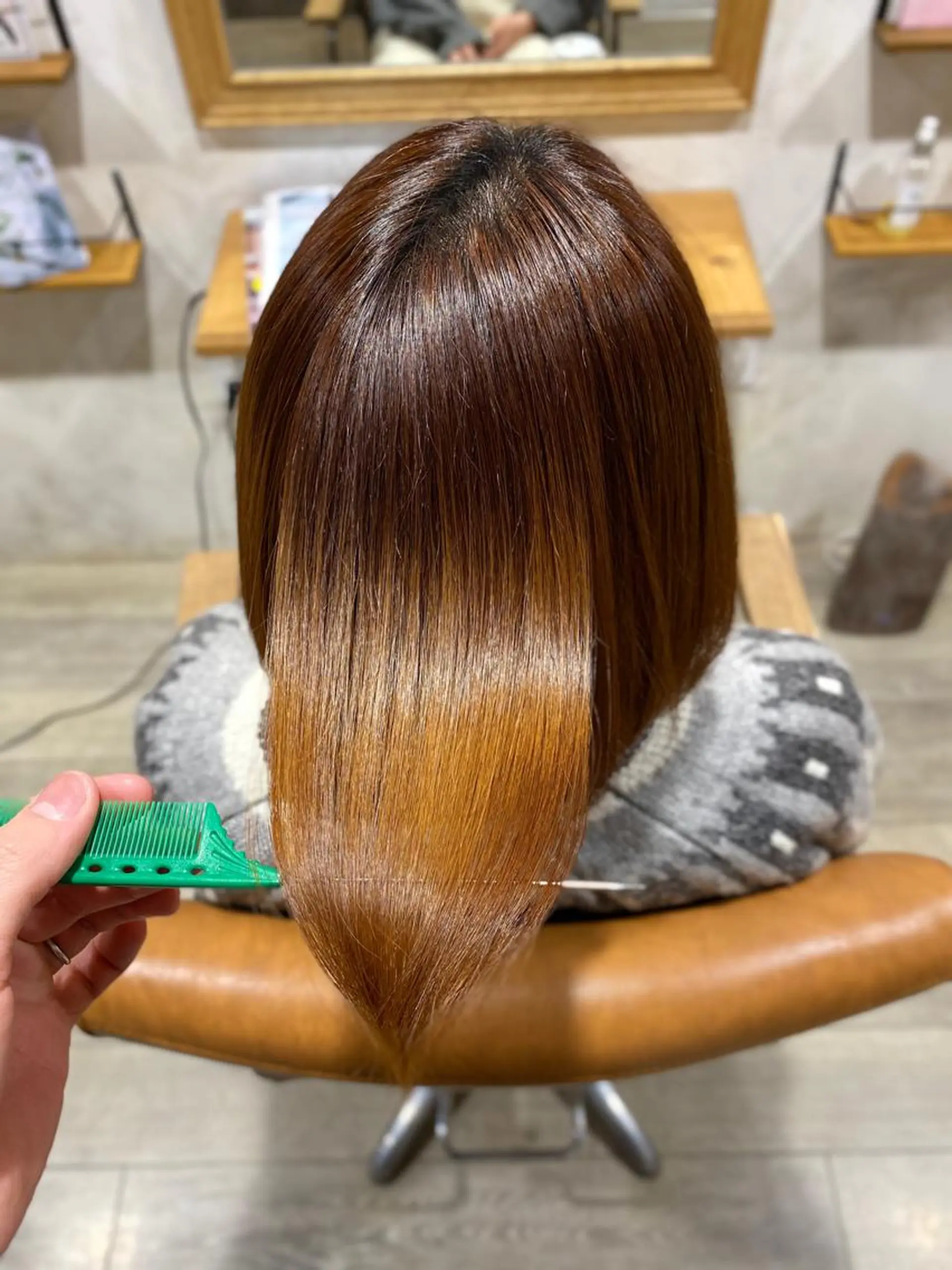 カラー パーマ 縮毛矯正 安部 真輝のヘアスタイル