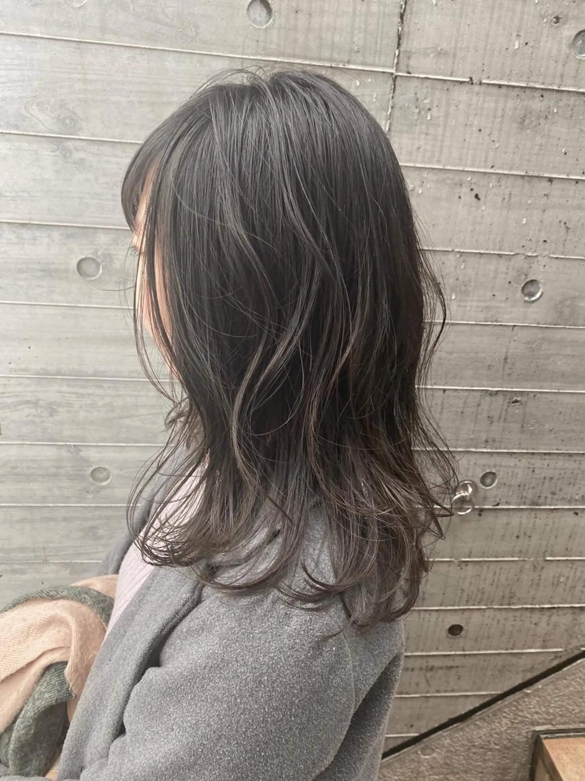 ミディアム カラー ヘアアレンジ ヘアカラー トリートメント ヘアセット ブリーチなしで透明感 艶カラー【Ryo】のヘアスタイル