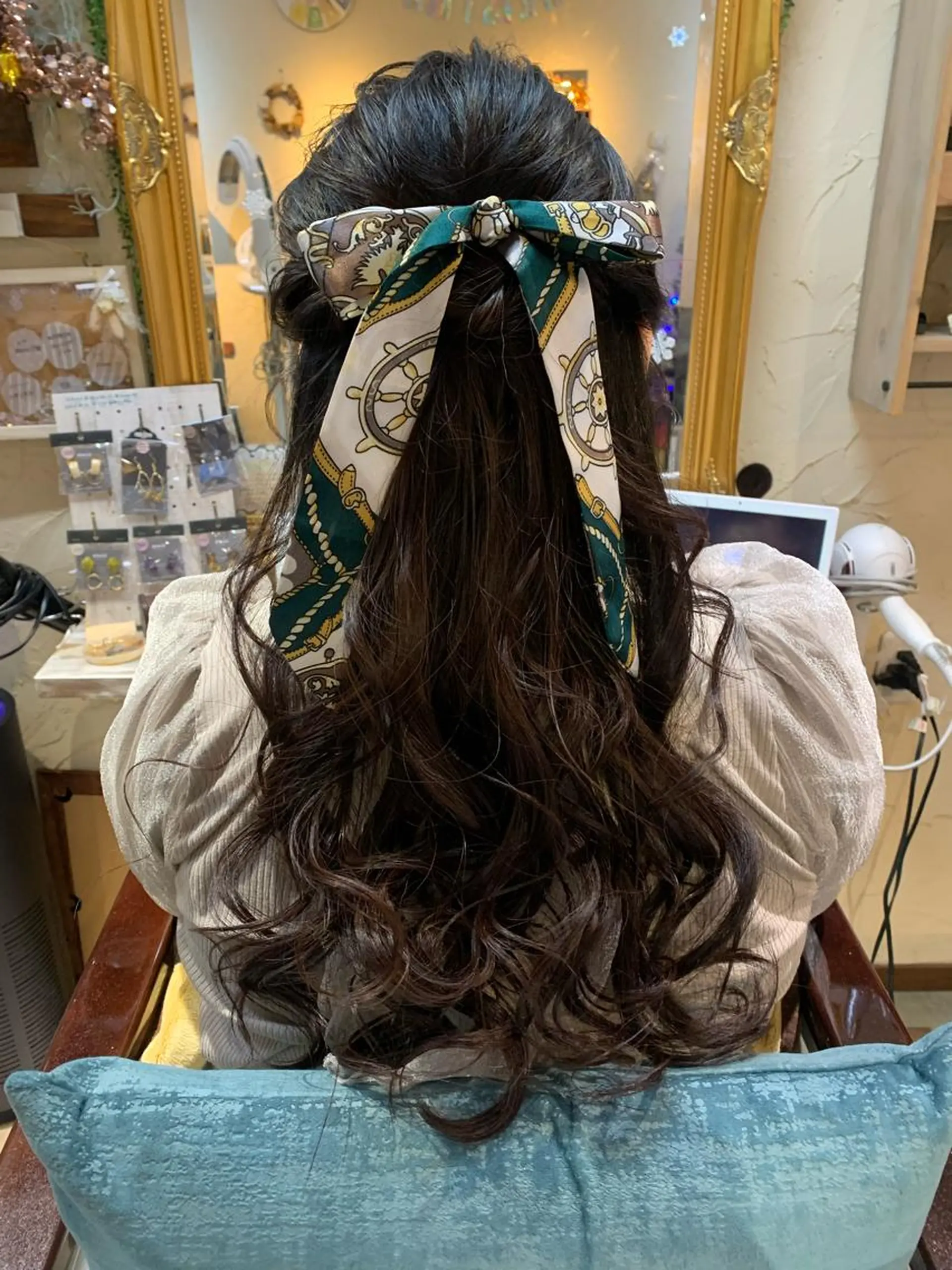 ロング ヘアアレンジ ヘアセット 林 友美のヘアスタイル
