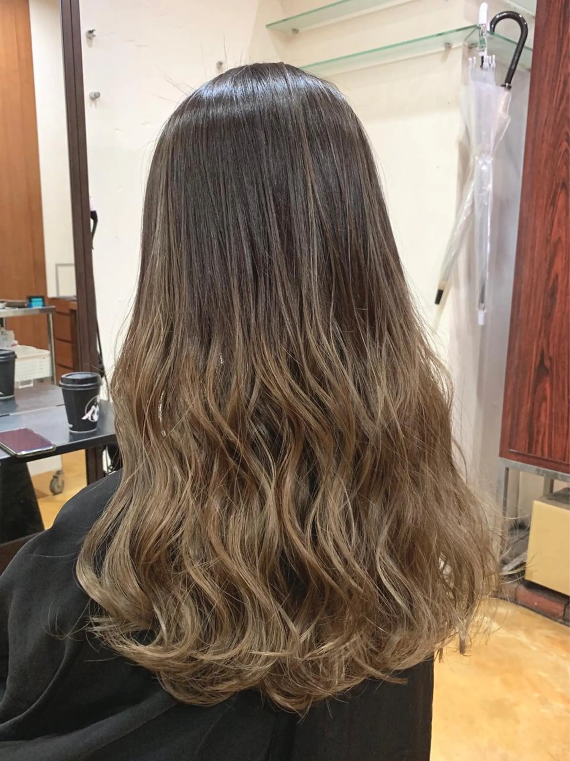 ロング カラー指名No.1☆ 小林大樹のヘアスタイル