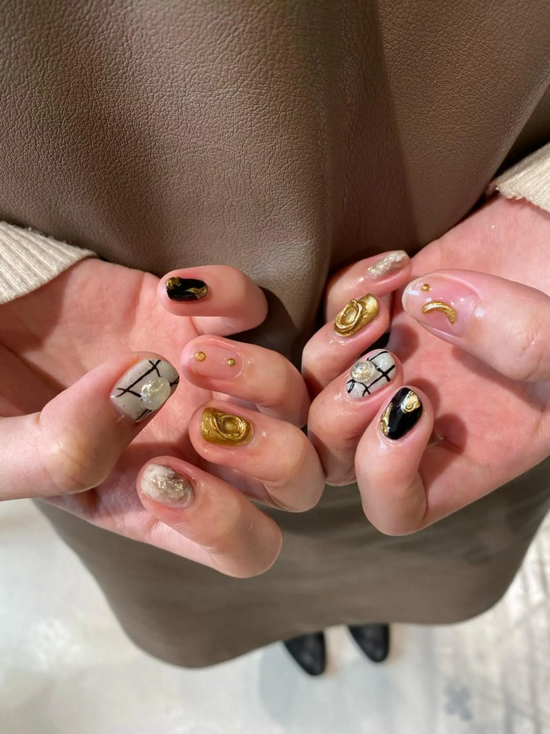 ネイル ウルフ.クロスパーマ 🖤RYOKAのヘアスタイル