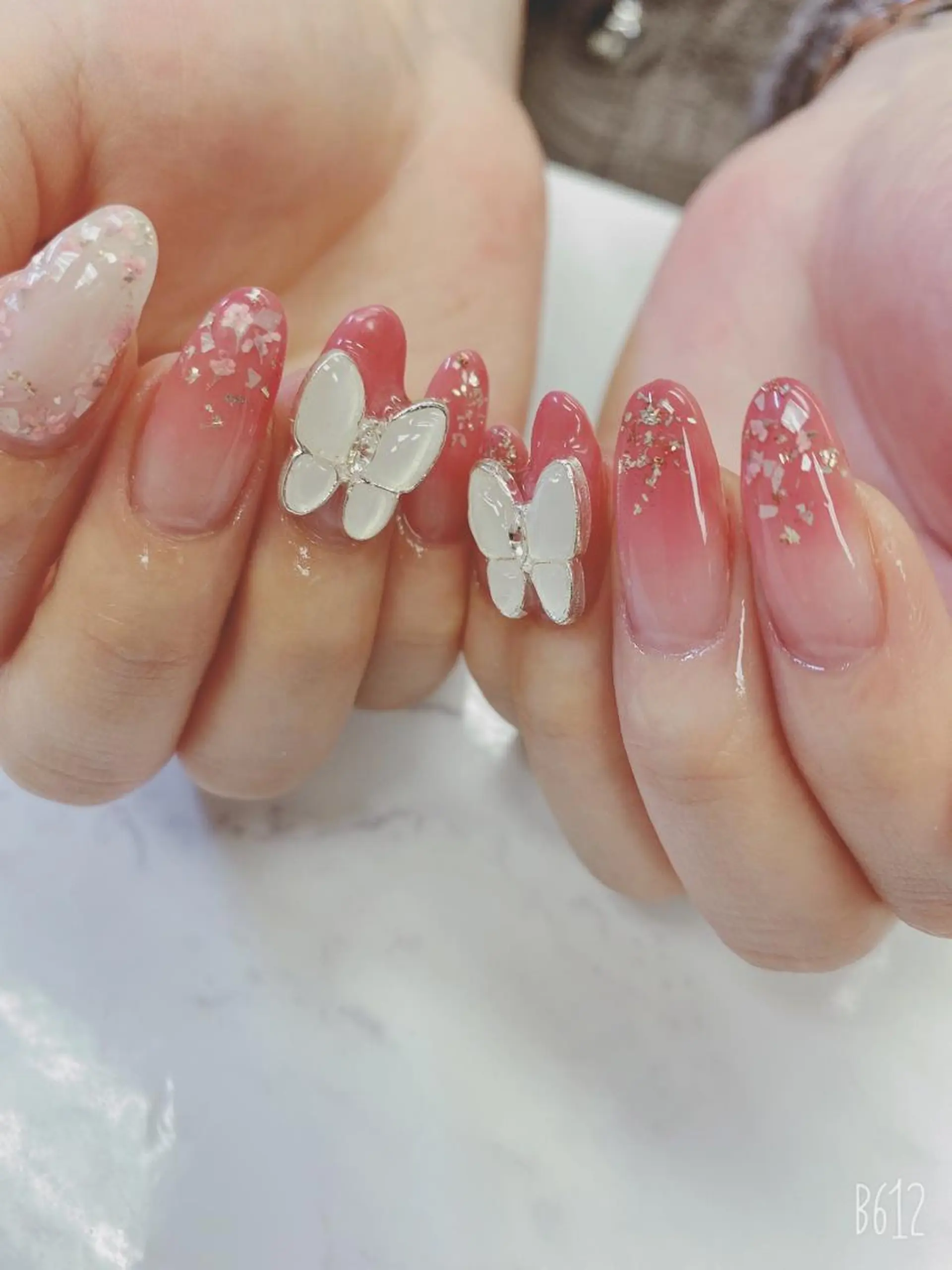 ミディアム ハンドネイル JNA認定講師🌸 RIEのネイルデザイン