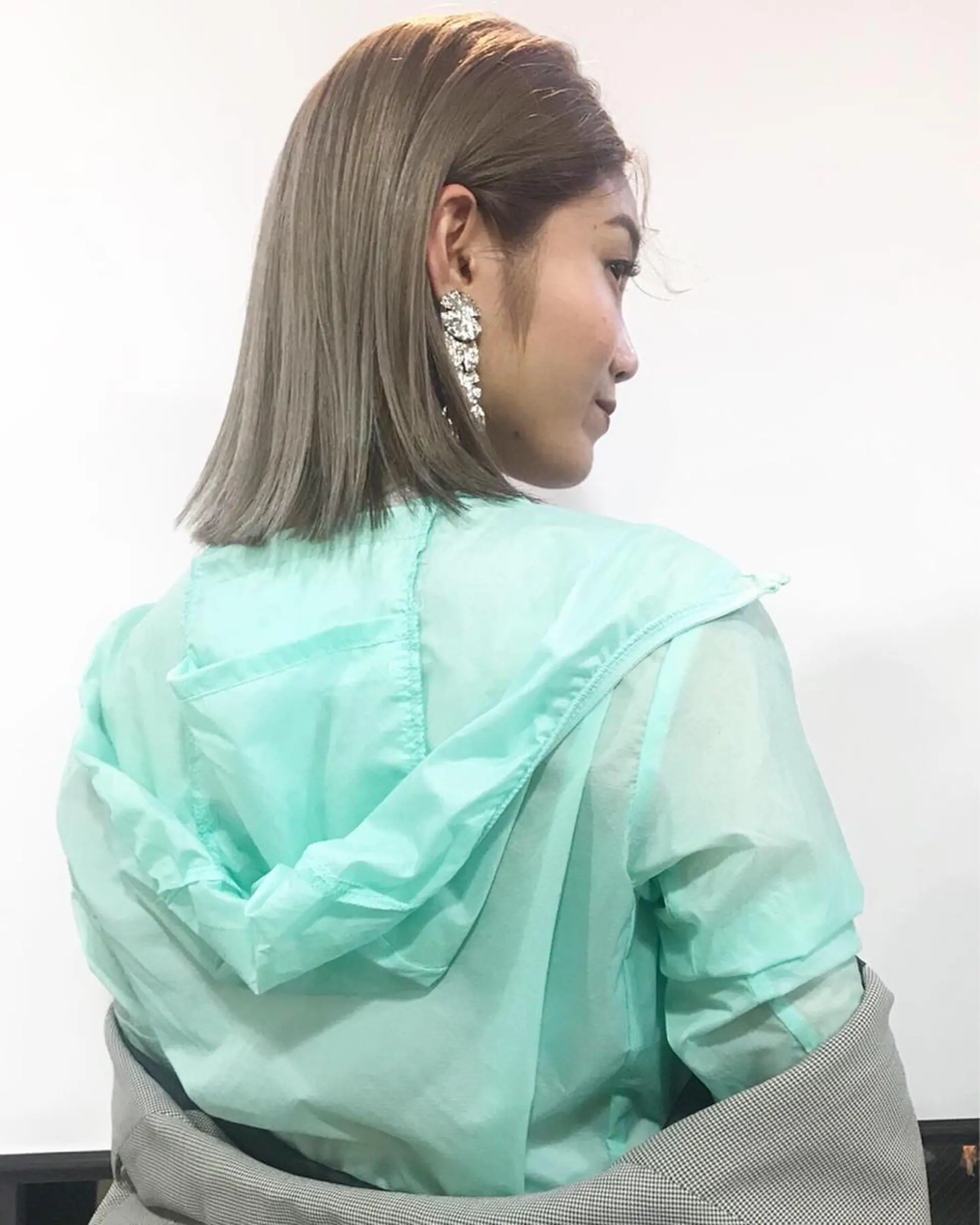 ショート カラー suvvy hairsalonのヘアスタイル