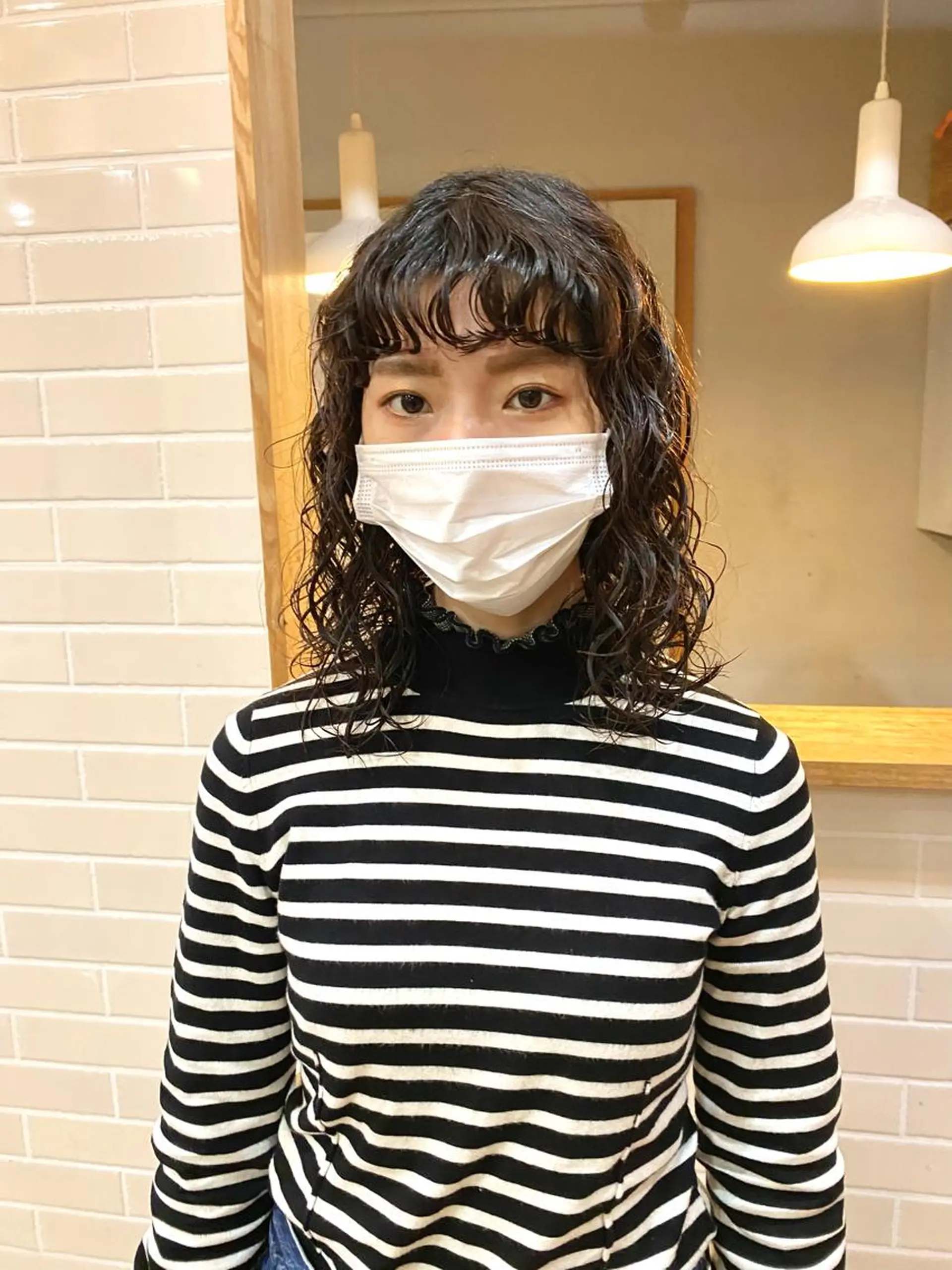 ミディアム パーマ カット ヘアカラー トリートメント 店長　ショート& パーマ　坂本のヘアスタイル