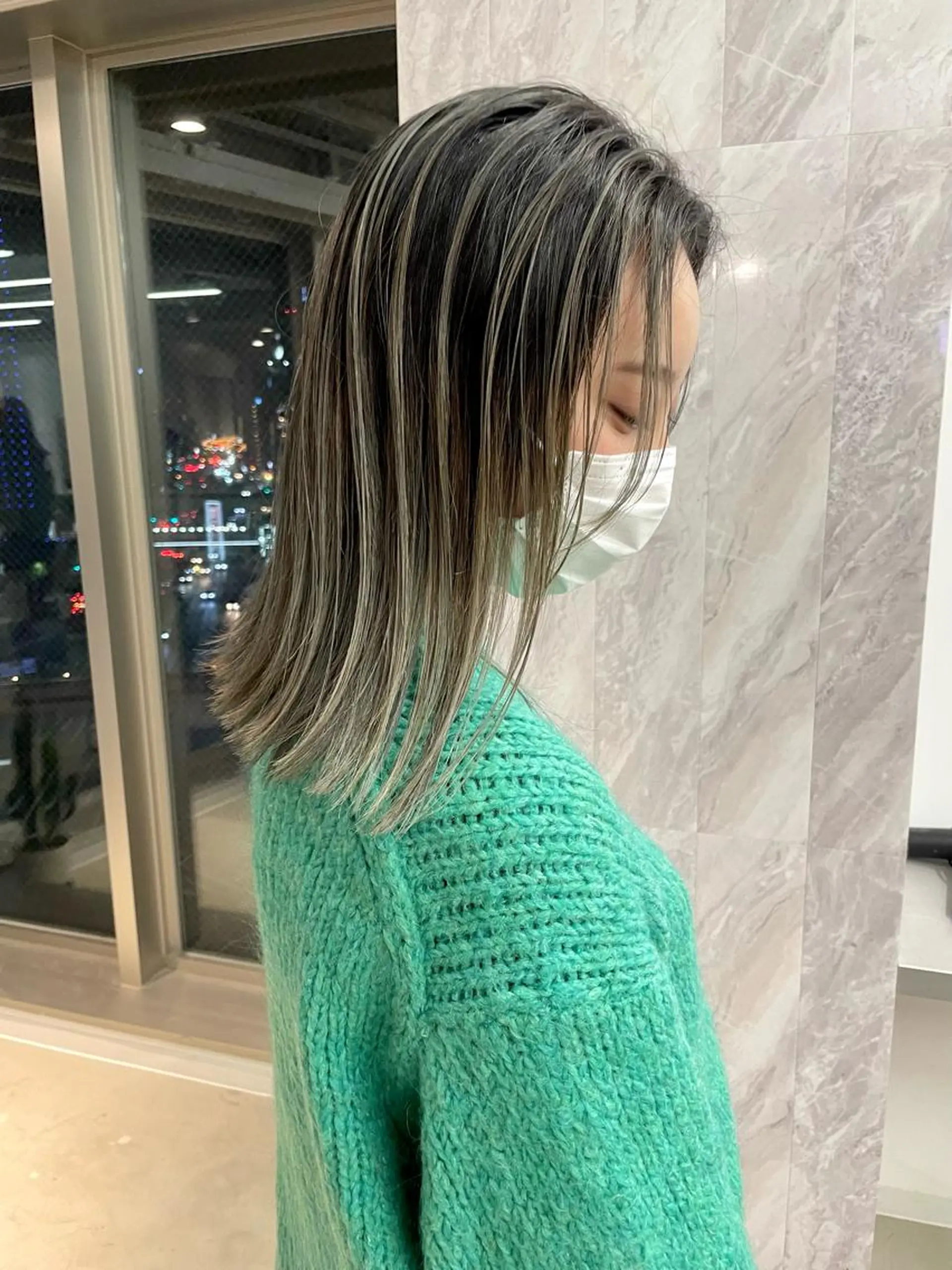 ミディアム カラー ヘアアレンジ バレイヤージュ レイヤーカット カット ヘアカラー トリートメント 🎗秋山勇 /三宮指名No.1のヘアスタイル