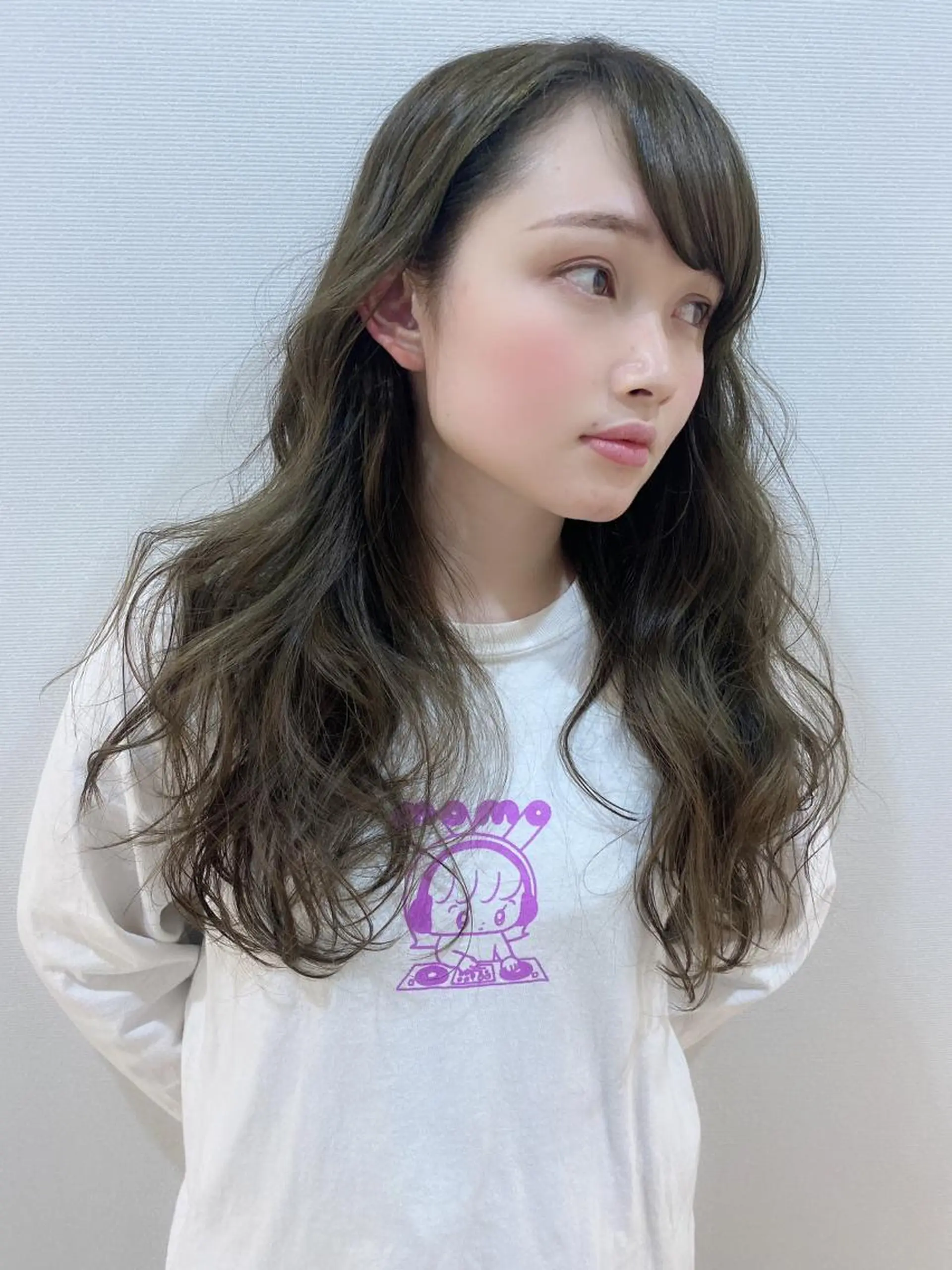 ロング カラー カット ヘアカラー トリートメント 💙美髪救世主💙 関華蓮のヘアスタイル