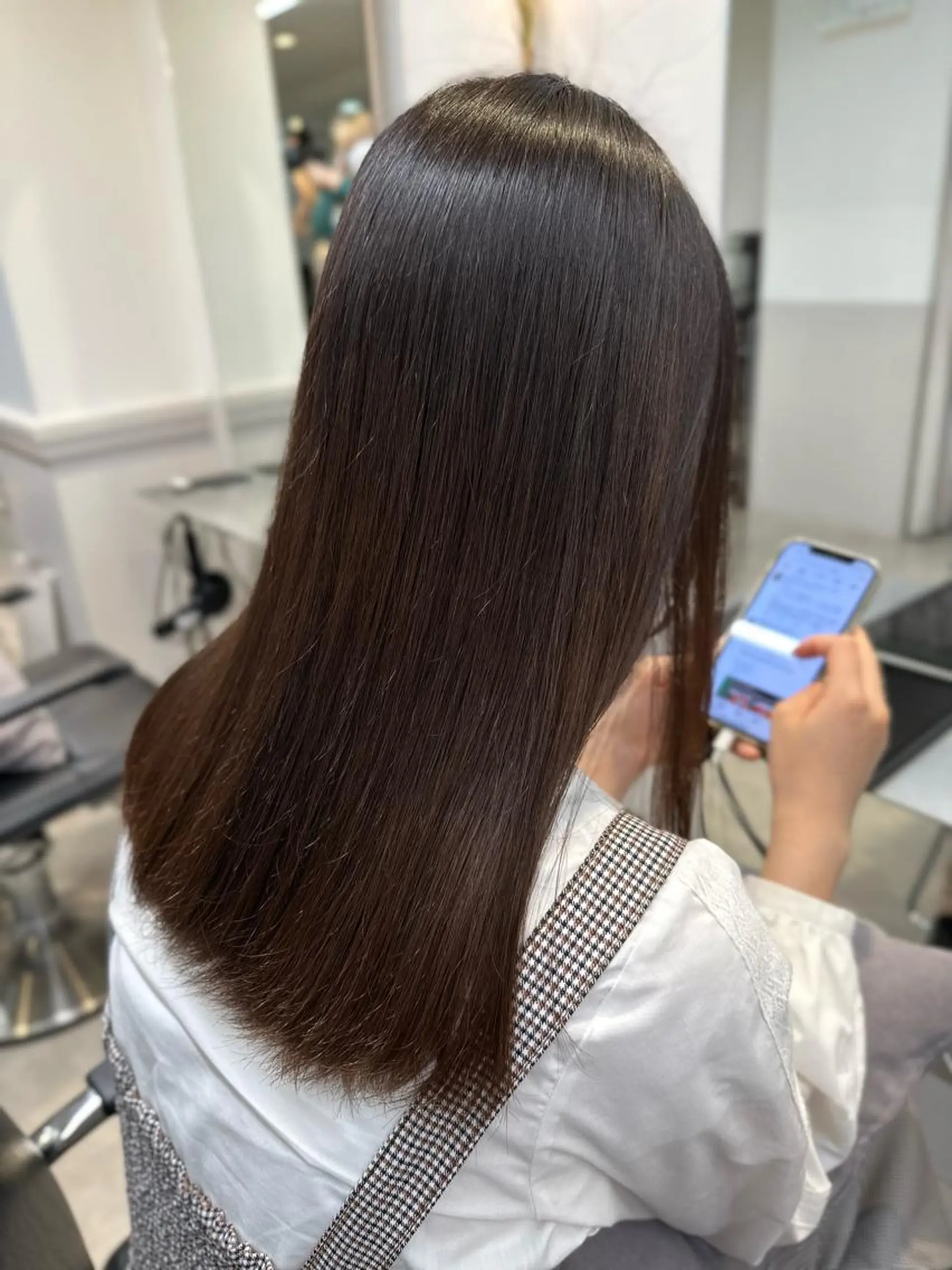 セミロング あいこ/レイヤー カット🌷銀座のヘアスタイル