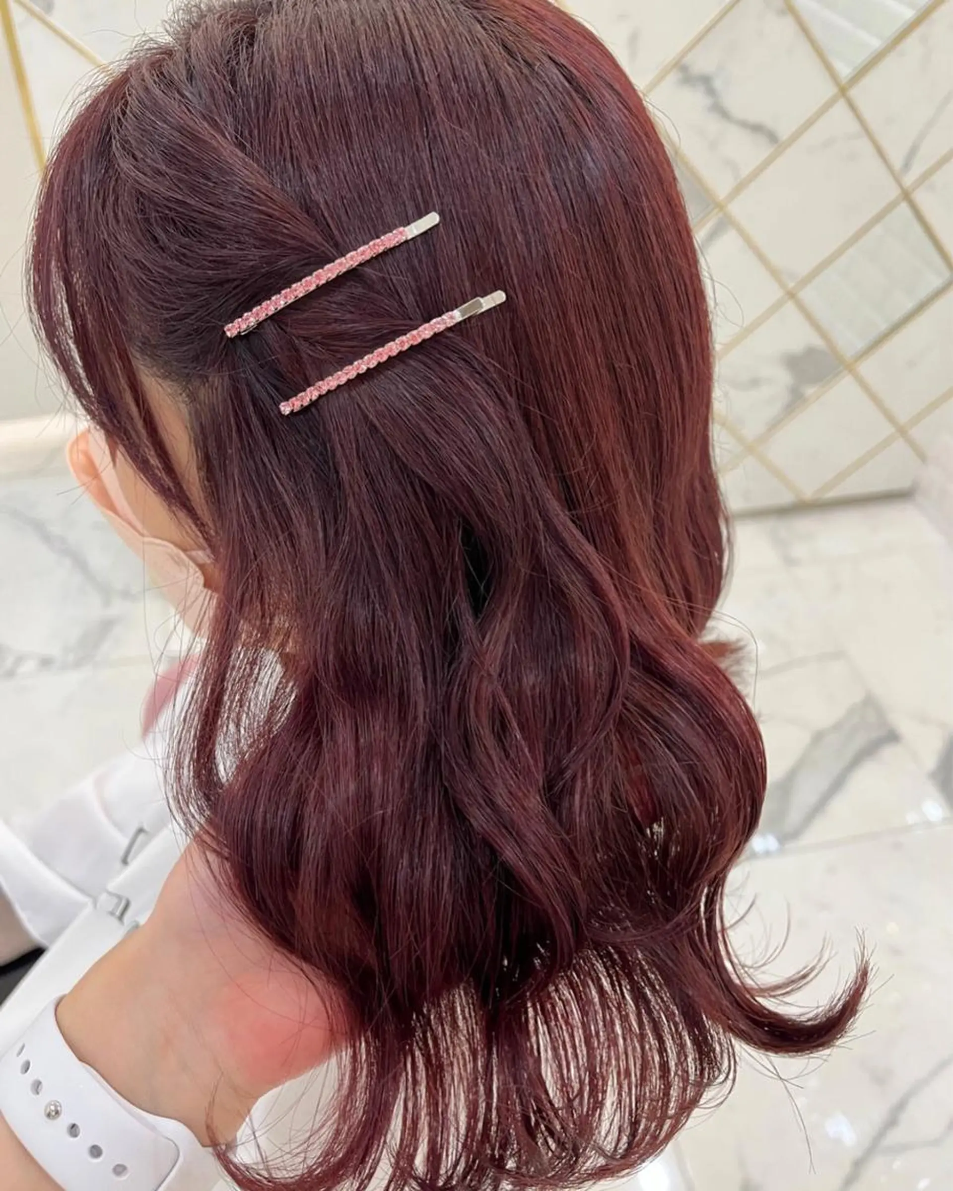 ミディアム カラー ヘアアレンジ ピンクカラー Tinker Lip  ティンカーリップ所属・小林 愛華のヘアスタイル