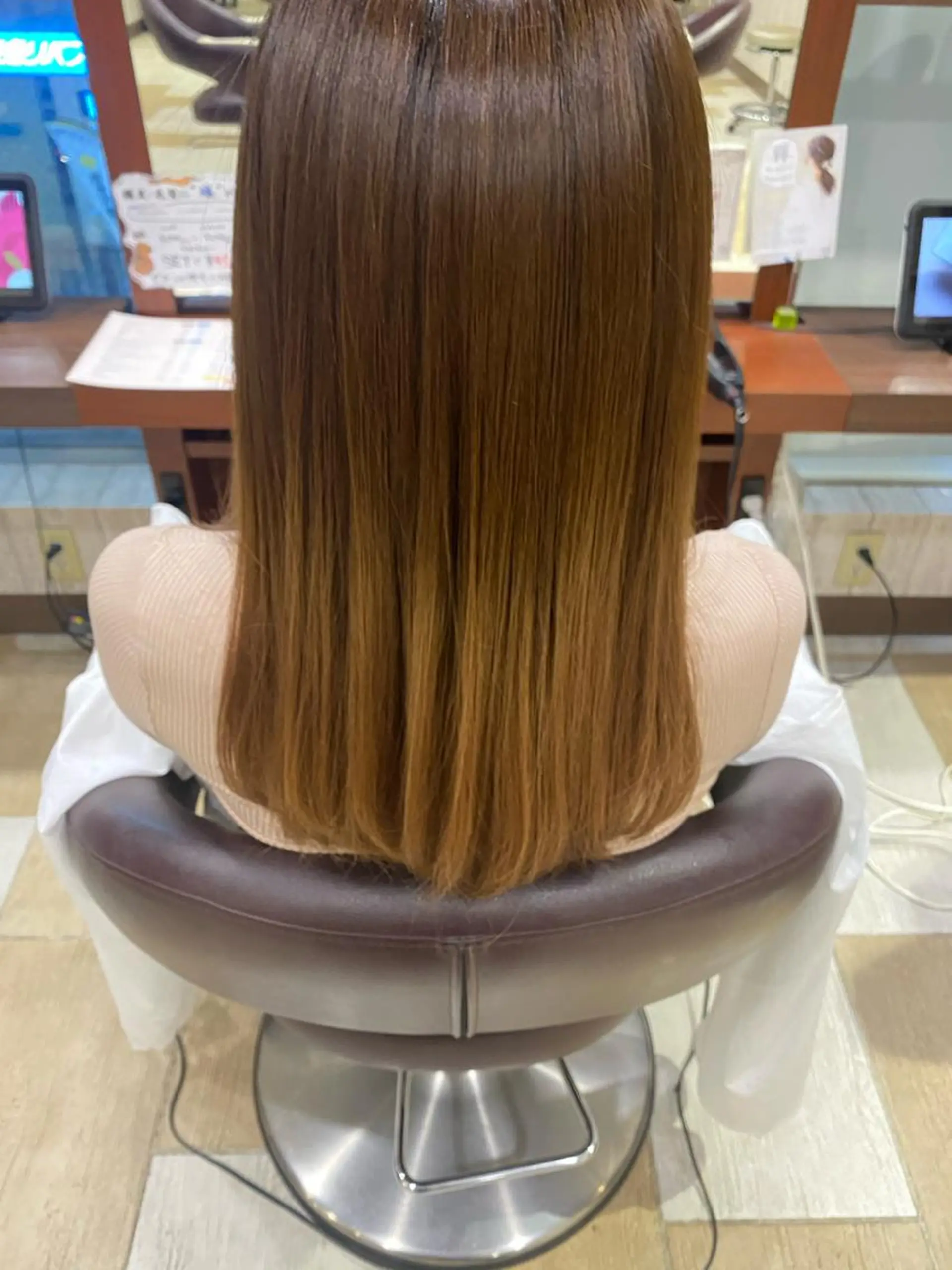 セミロング 髪質改善 トリートメント 縮毛矯正 トリートメント 綱島店🦋店長🦋 ほんさわ みずきのヘアスタイル