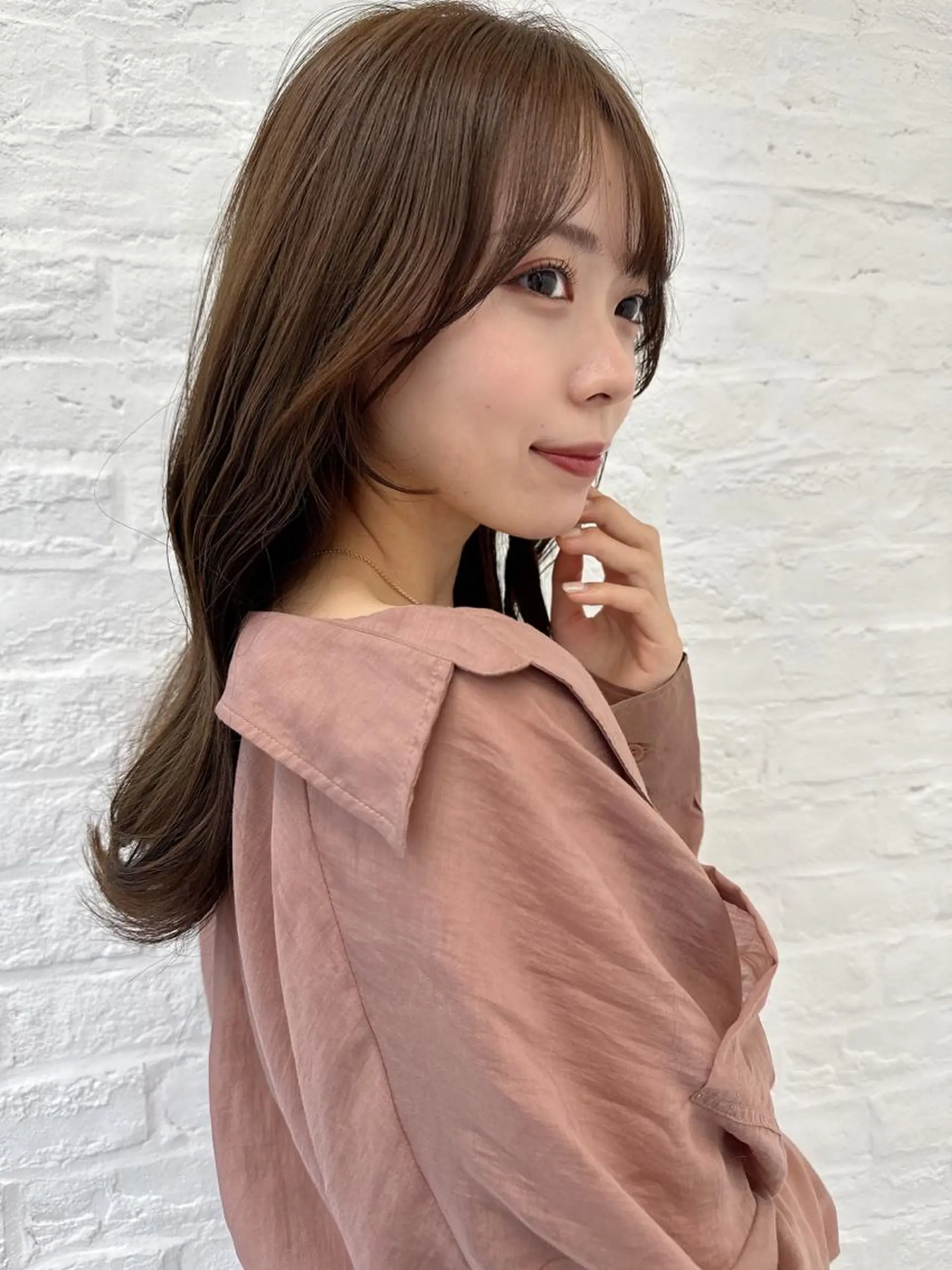 セミロング カラー ベージュカラー ブラウンカラー ブラウンベージュ くびれヘア 顔周りカット カット ヘアカラー トリートメント 顔周り/くびれヘア 韓国ヘア💕風間るなのヘアスタイル