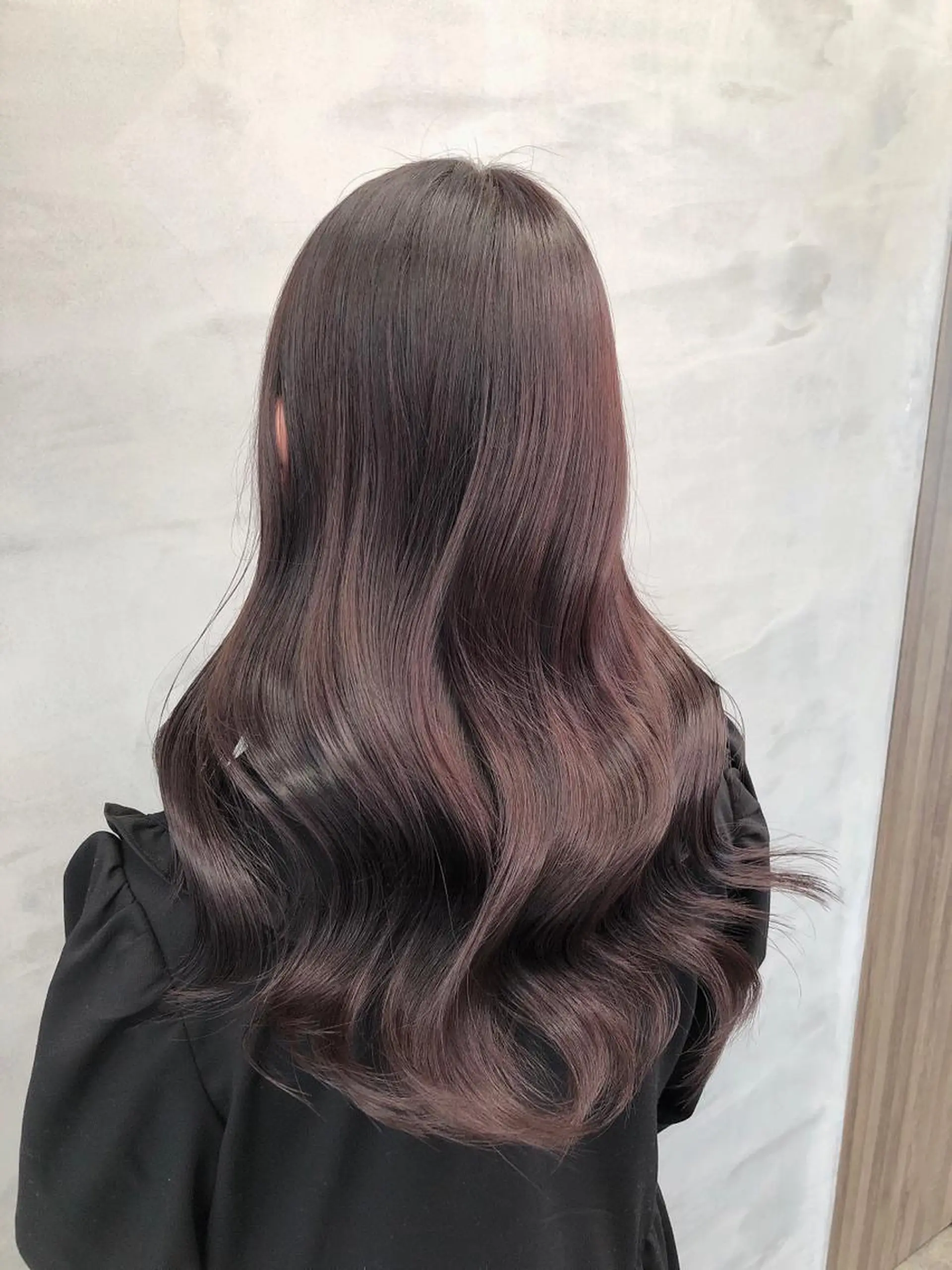 セミロング カラー ヘアアレンジ アッシュ アッシュグレー アッシュグレージュ ベージュカラー ブリーチ 【美髪特化 髪質改善サイトウ】のその他イメージ
