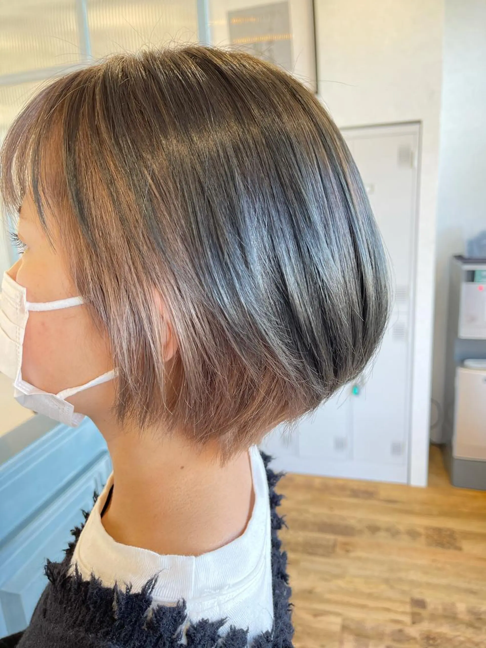 ショート カラー ブリーチ インナーカラー ヘアカラー トリートメント Unfrose(アンフローズ)所属・猪ノ原 弘子のヘアスタイル