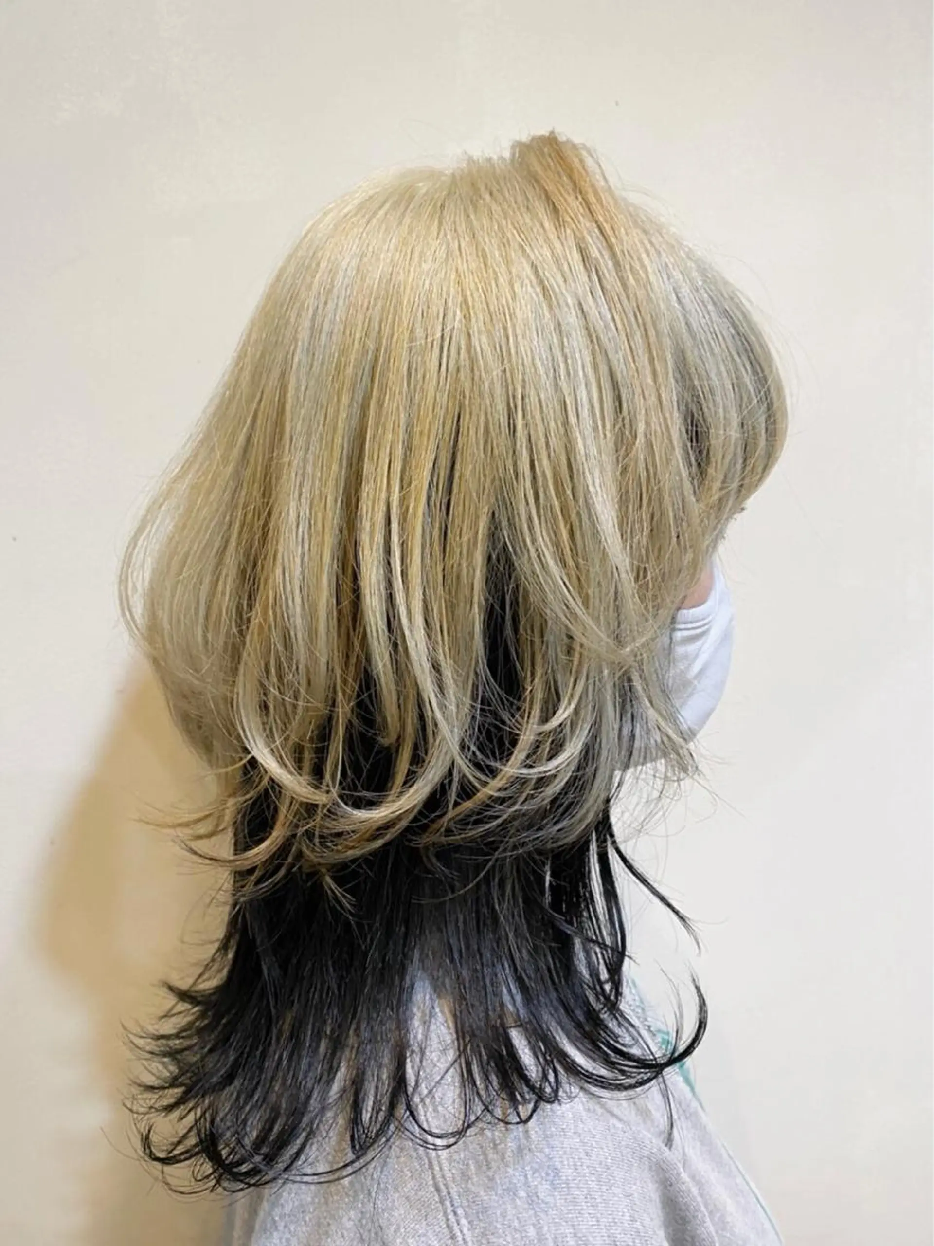 ミディアム カラー パーマ ヘアアレンジ ベージュカラー デザインカラー ホワイトベージュ カット ヘアカラー トリートメント ナガミネアリサ/ 学芸大学/海外ヘアのヘアスタイル