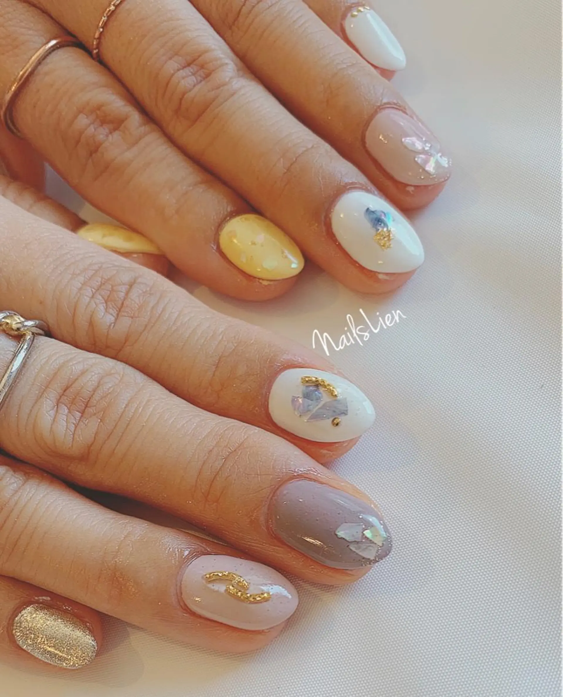 ネイル ワンカラーネイル 春ネイル 凛 リンのネイルデザイン