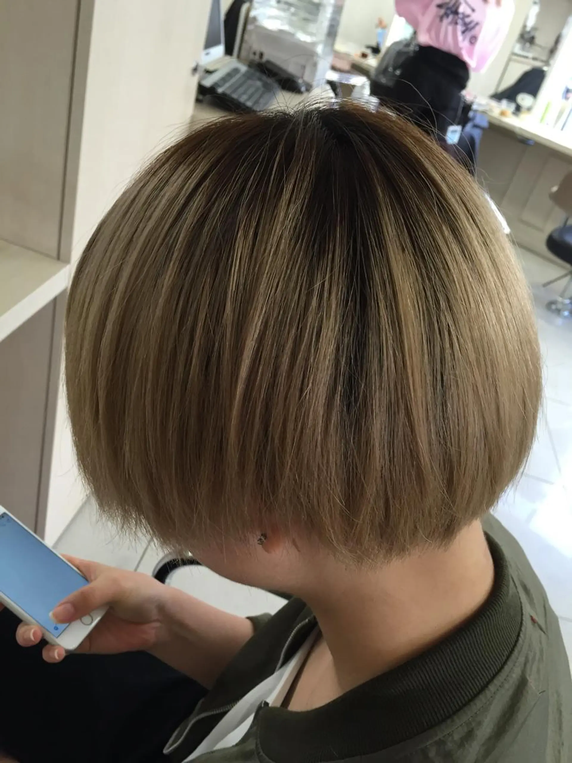 ショート 吉岡 三四朗のヘアスタイル