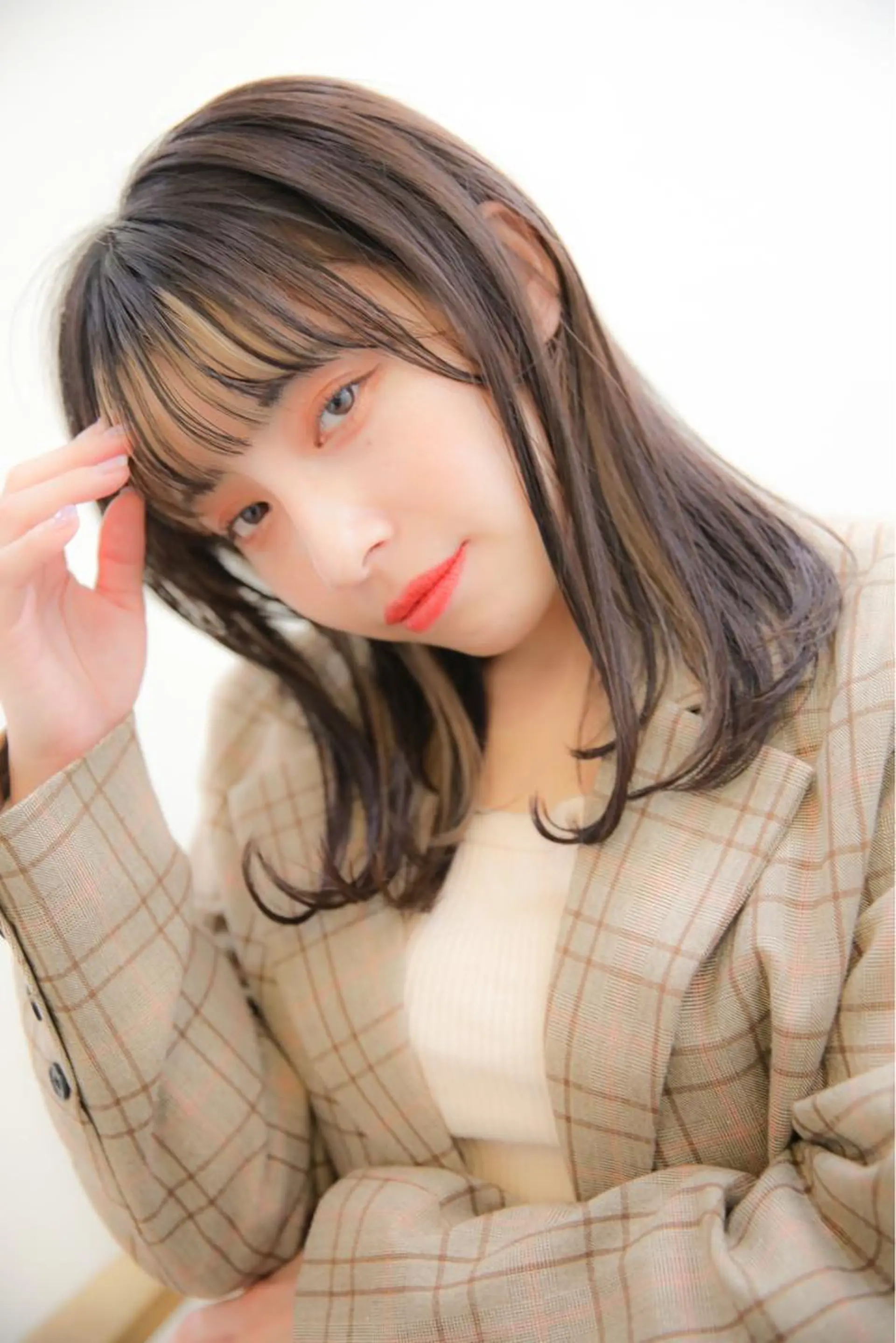 セミロング カラー ベージュカラー インナーカラー ヘアカラー ✨カラー支持No.1 🧸ワキ カナコ🧸のヘアスタイル
