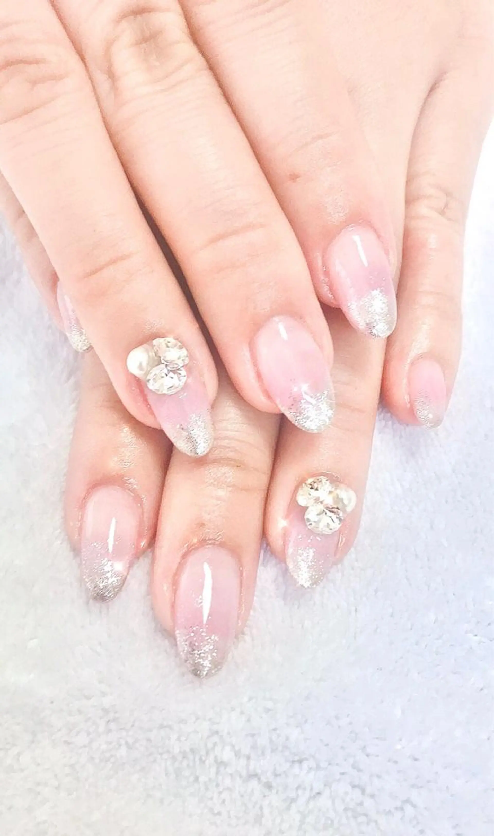 ネイル STELLA LILYのネイルデザイン