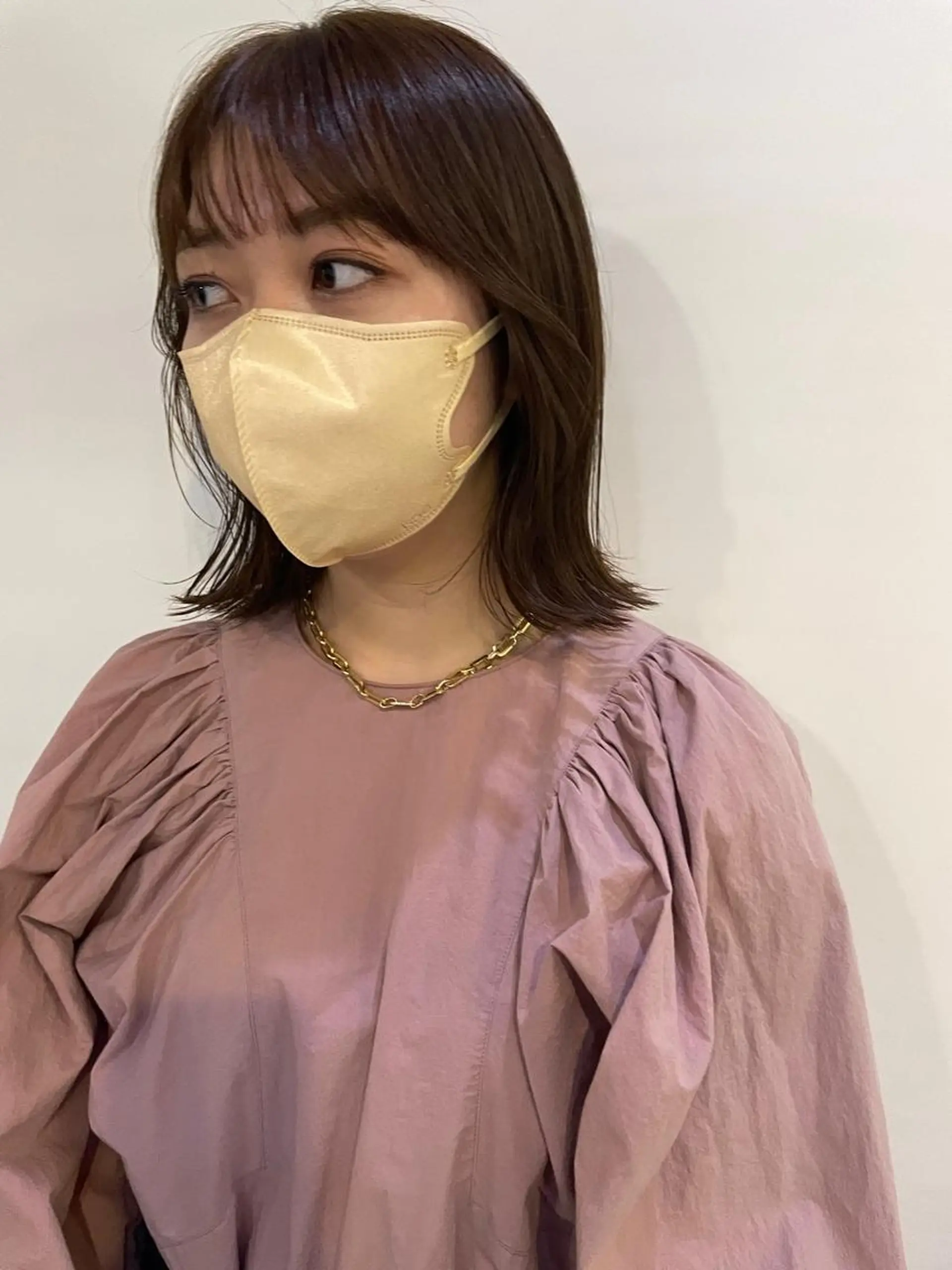 ミディアム カラー silo所属・silo MOKA 顔周りカット🦦のヘアスタイル