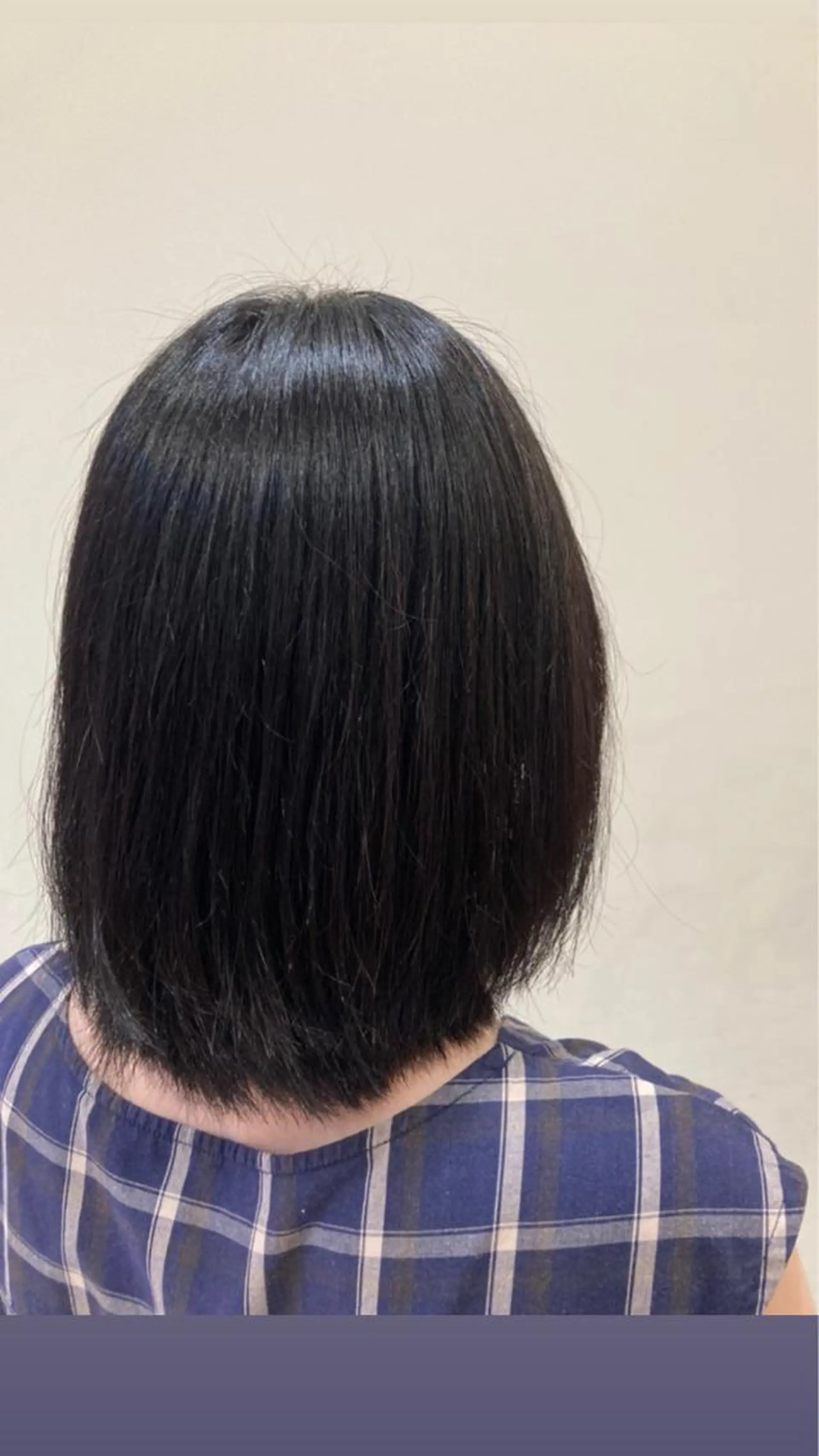 ミディアム カラー ボブカット／ 明千のヘアスタイル