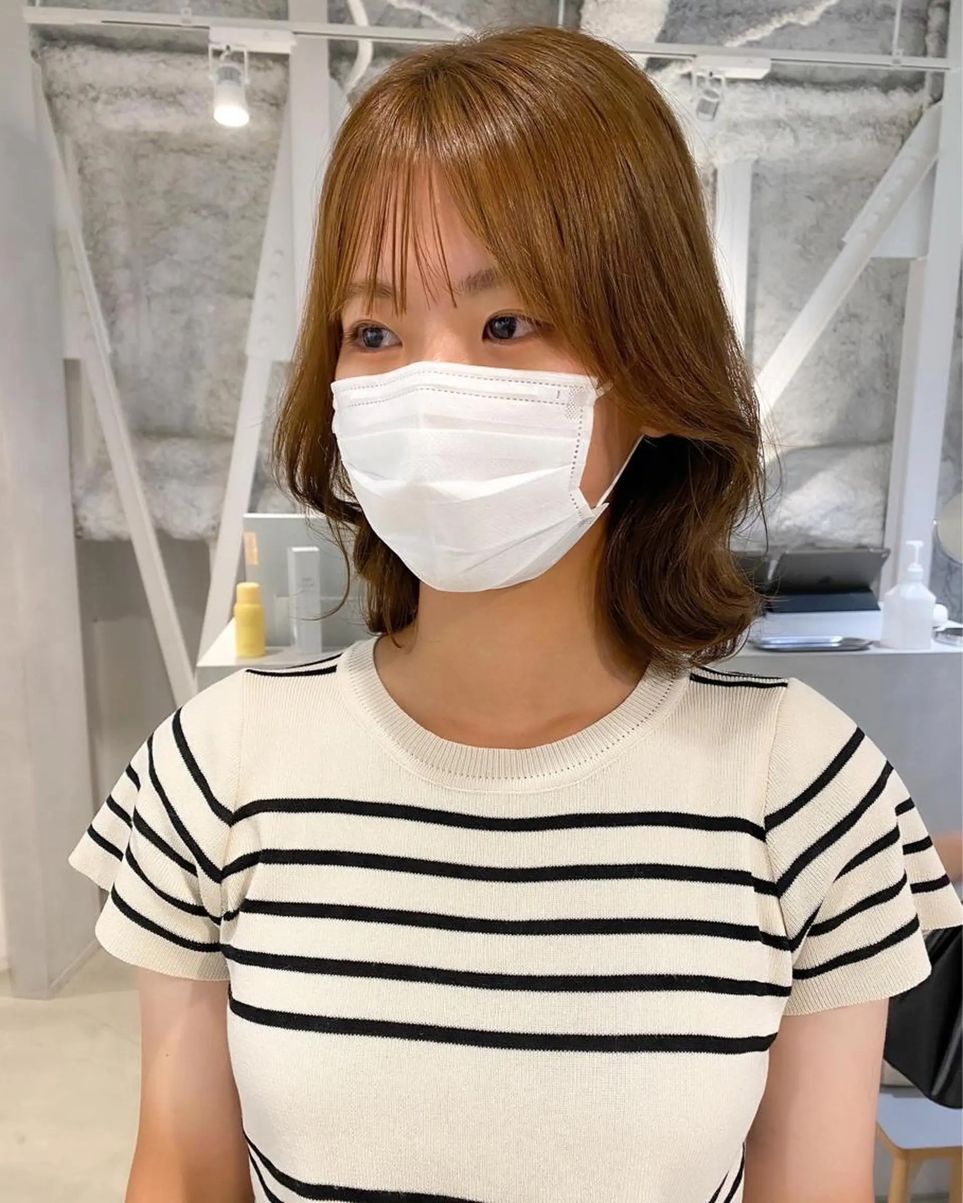ミディアム パーマ ミディアムパーマ くびれヘア 韓国風ヘア カット ヘアカラー パーマ トリートメント レイヤーカットのプロ 大人ヘア宮森貴志のヘアスタイル