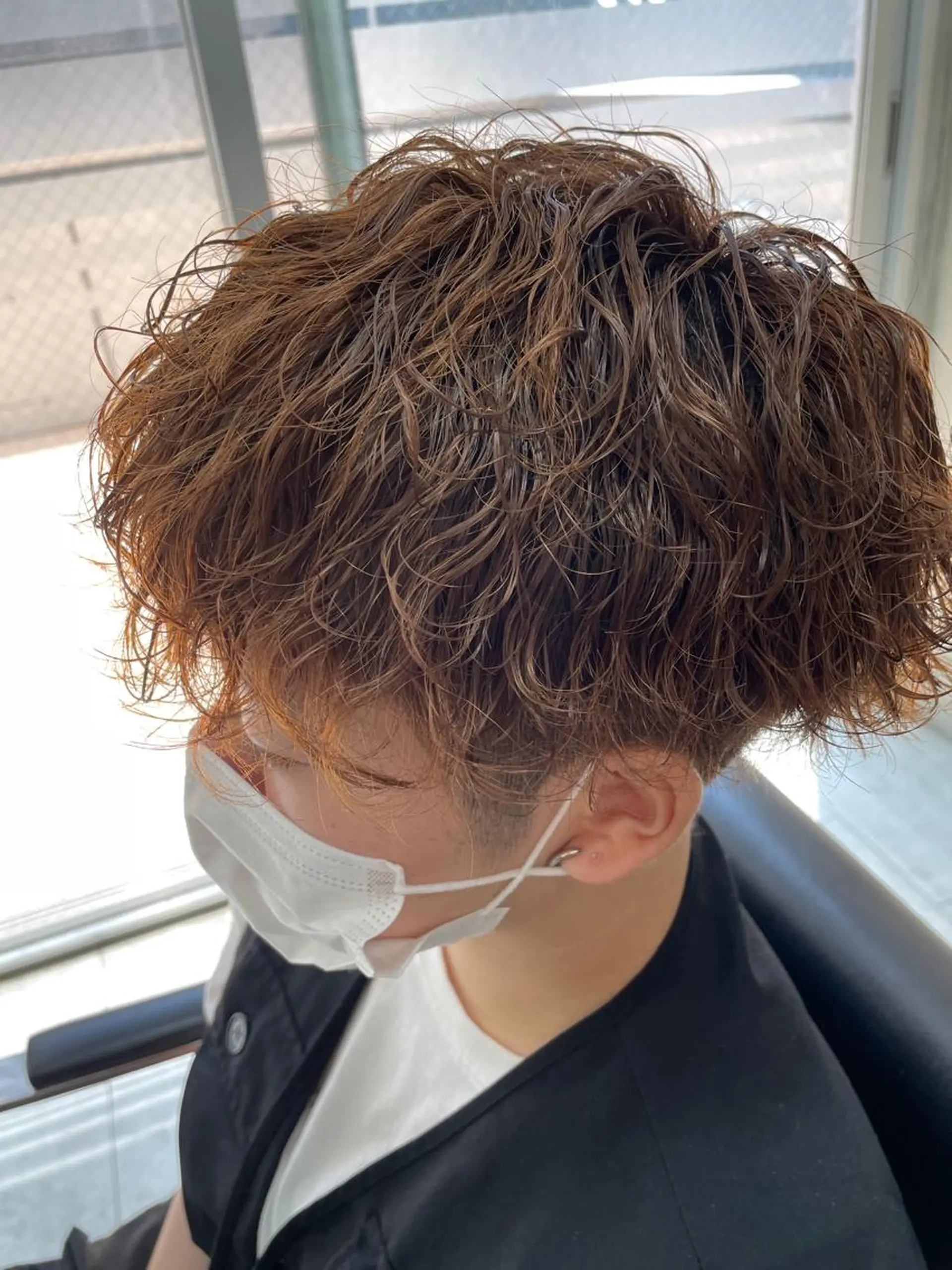 パーマ Kvell&Co.所属・ハイトーン カラーのヘアスタイル