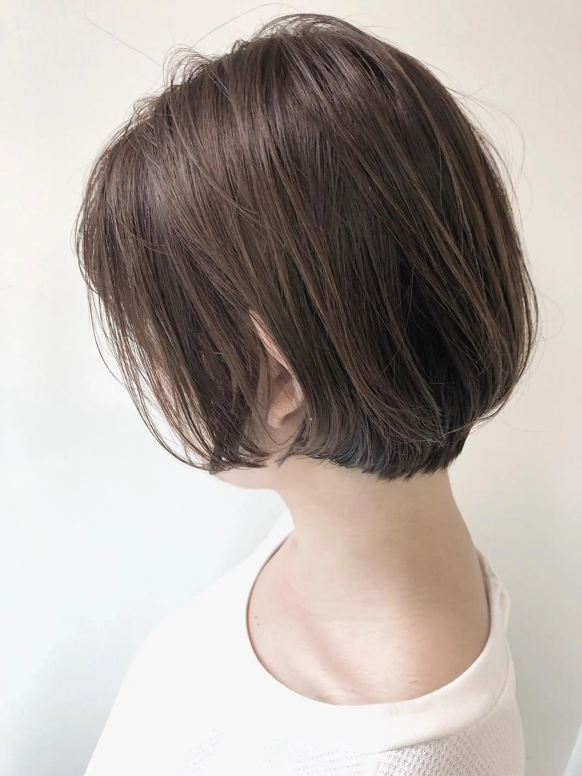ショート カラー パーマ ヘアアレンジ ショートヘア カット ヘアカラー トリートメント Mira by greenのヘアスタイル