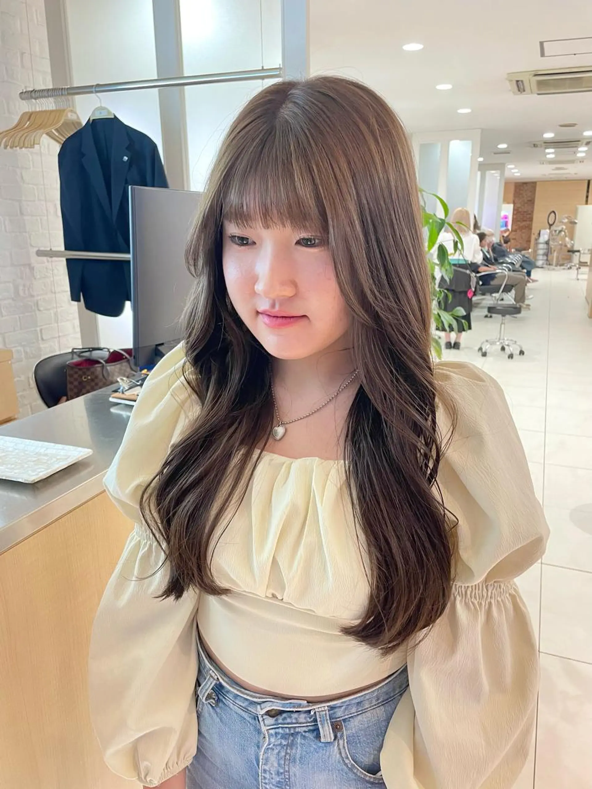 ロング ヘアカラー トリートメント nuu 栄所属・🧸SAKI🎀 韓国レイヤーのヘアスタイル