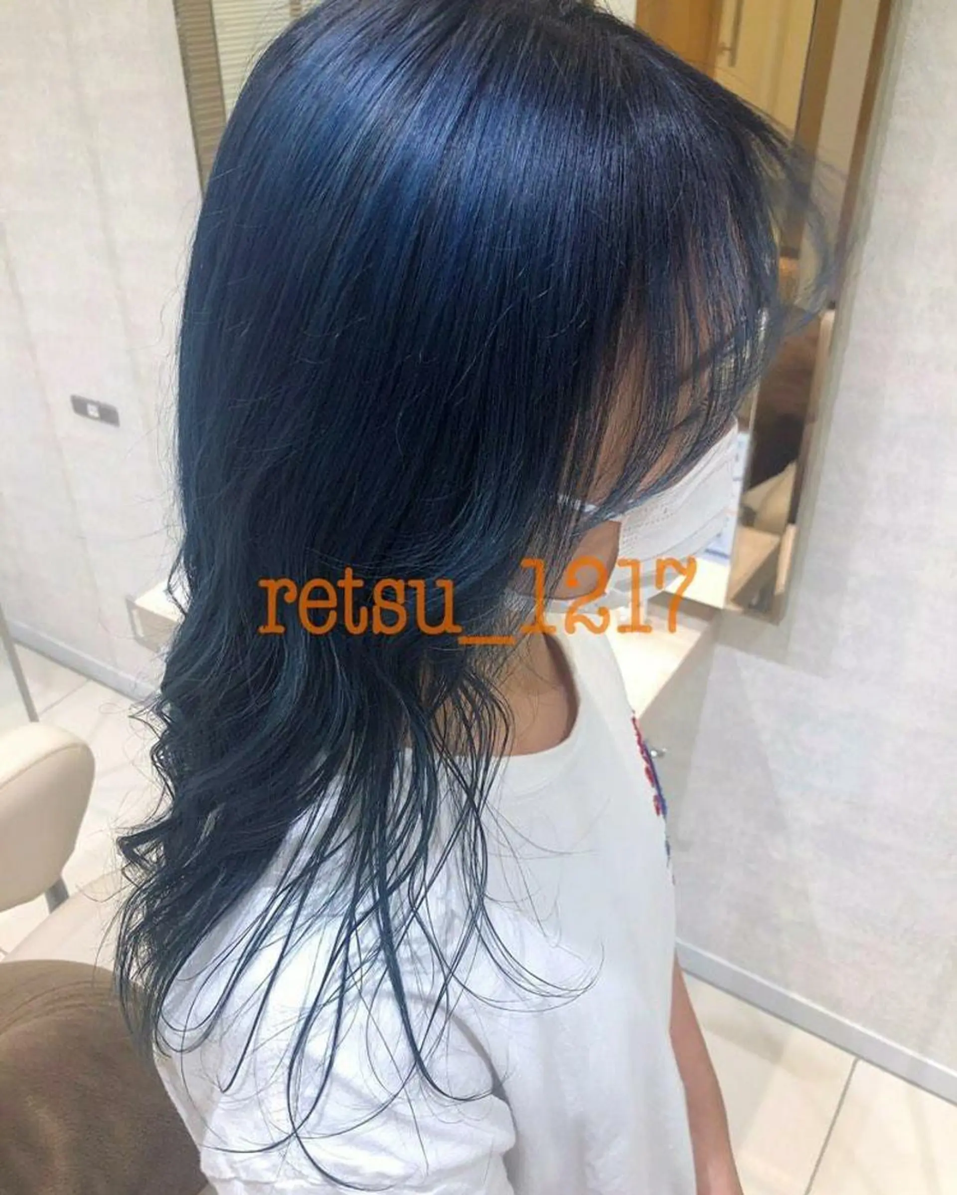 カラー セミロング 黒髪 ブルーカラー ブルーブラック 新規限定カット無料 クーポン有り【桂口】のヘアスタイル