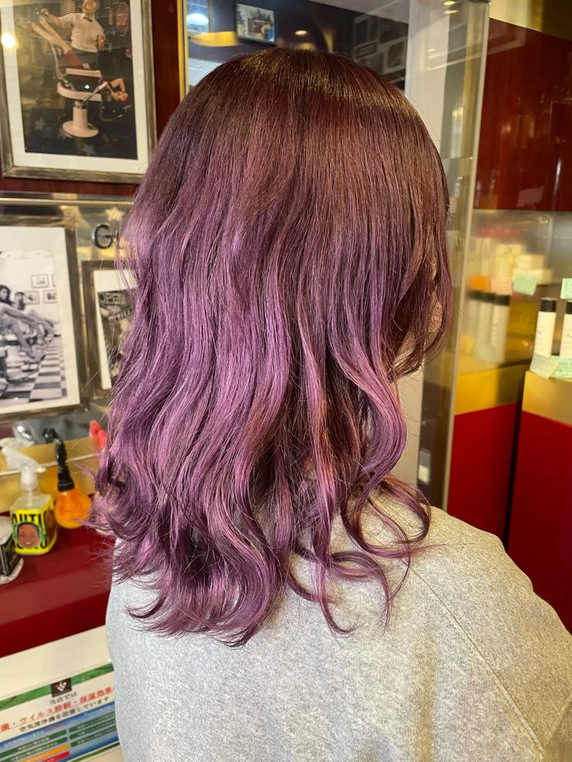 ミディアム カラー ピンクカラー バイオレットカラー バイオレットピンク 👑派手髪/カット 👑ANRYのヘアスタイル