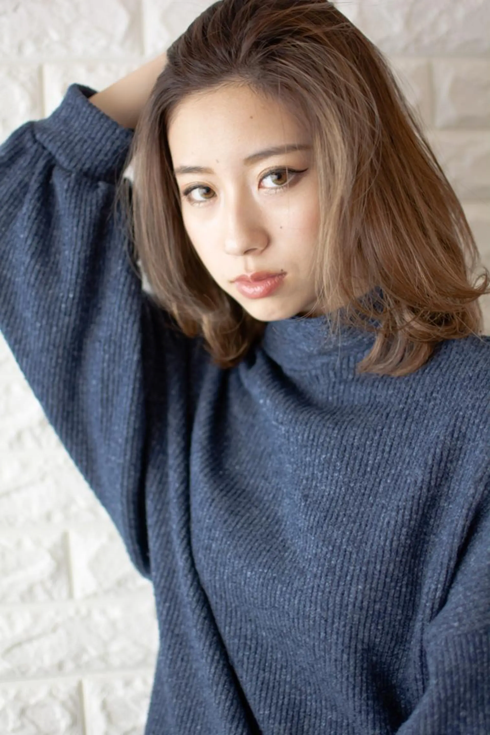 ミディアム カラー ショートボブ ベージュカラー ブルーカラー ブルージュ グレージュ 撮影モデル 斉藤 正敏のその他イメージ