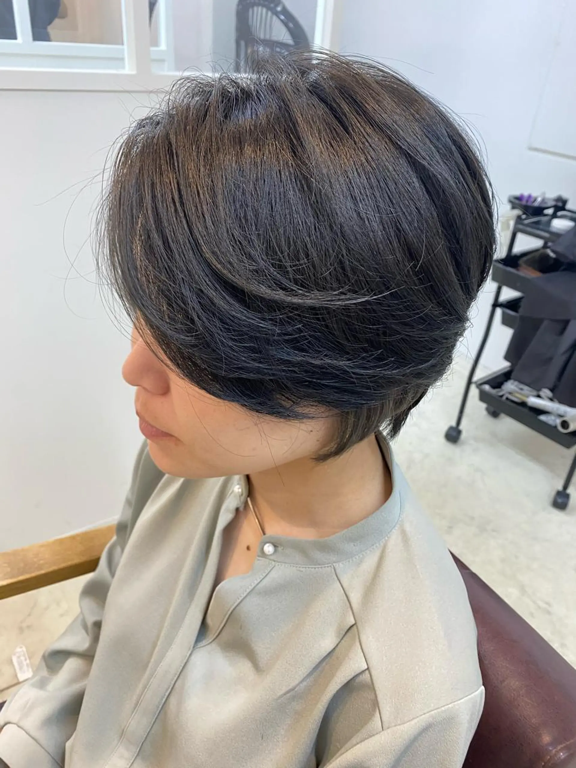 ショート カラー イヤリングカラー カット ヘアカラー miel hair 新宿店 【ミエル ヘアー】所属・新宿西口から徒歩5分 石橋卓典のヘアスタイル