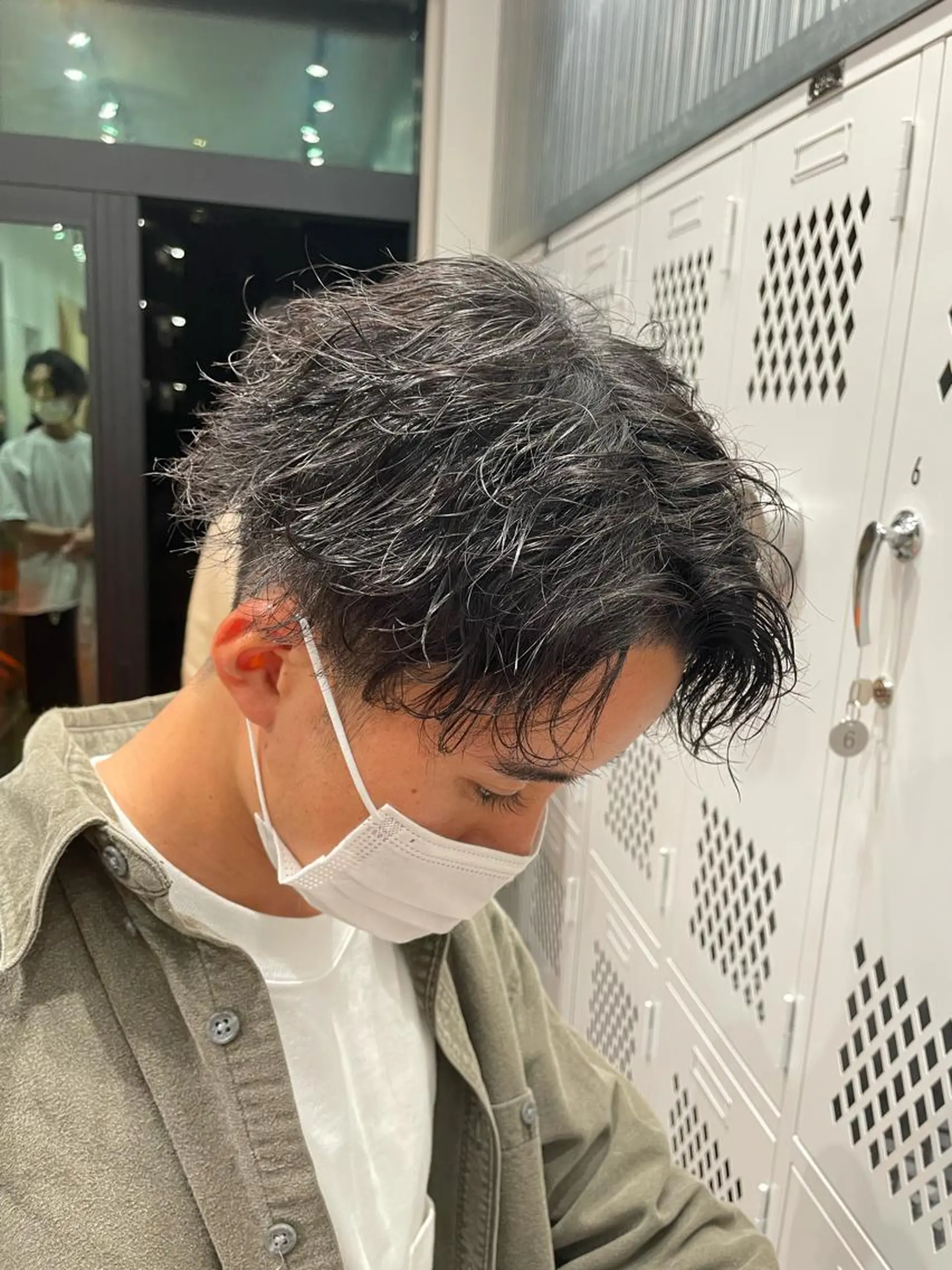 パーマ メンズ メンズブリーチ メンズパーマ ツイストスパイラルパーマ 波巻きパーマ ニュアンスパーマ fifth リュウセイのヘアスタイル