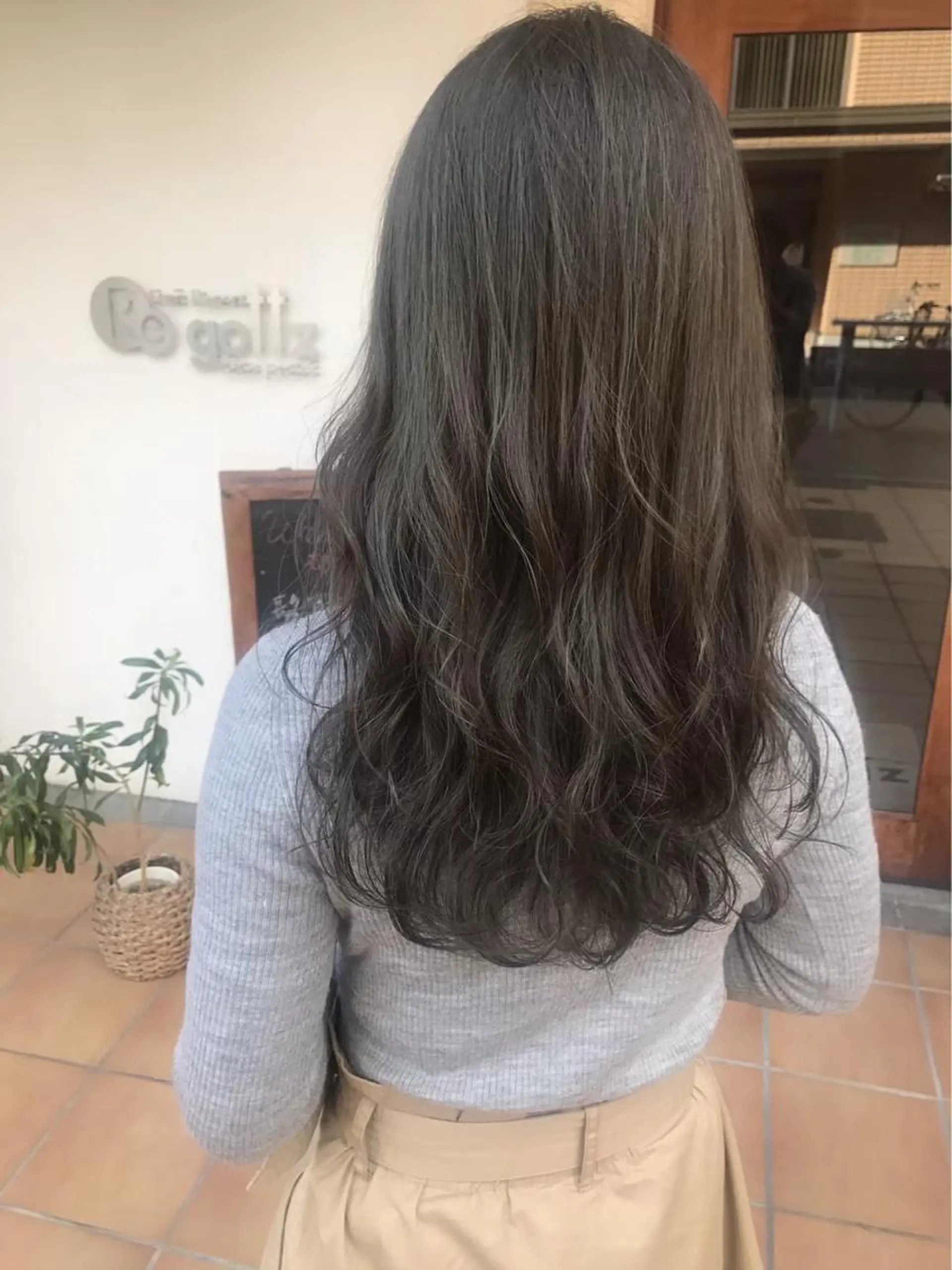 セミロング カラー カット ヘアカラー トリートメント 中津/柔らかカラー/ ナガオ　イズミのヘアスタイル