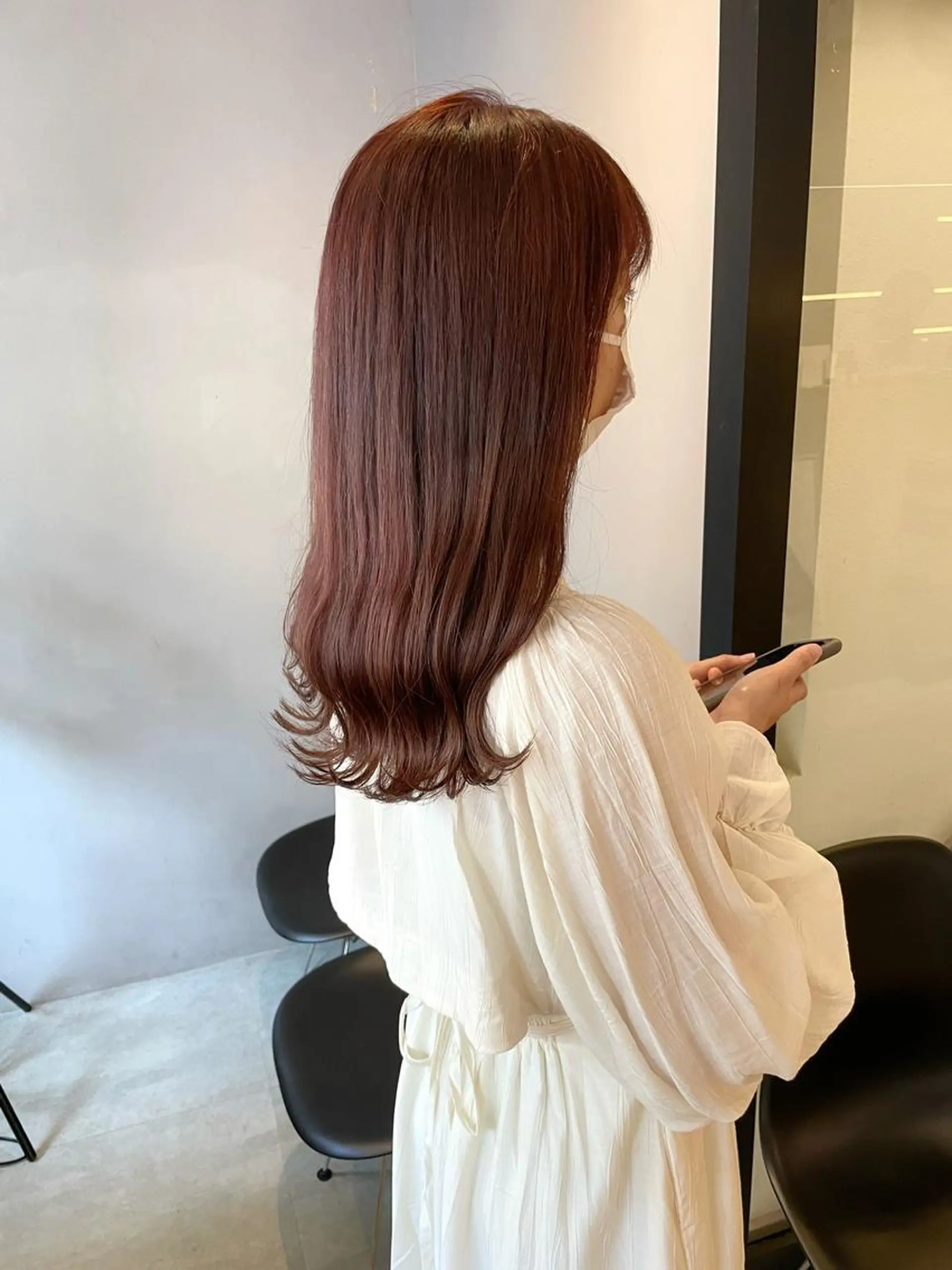 セミロング カラー ヘアカラー ぱつっとボブ 古家 佑真のヘアスタイル