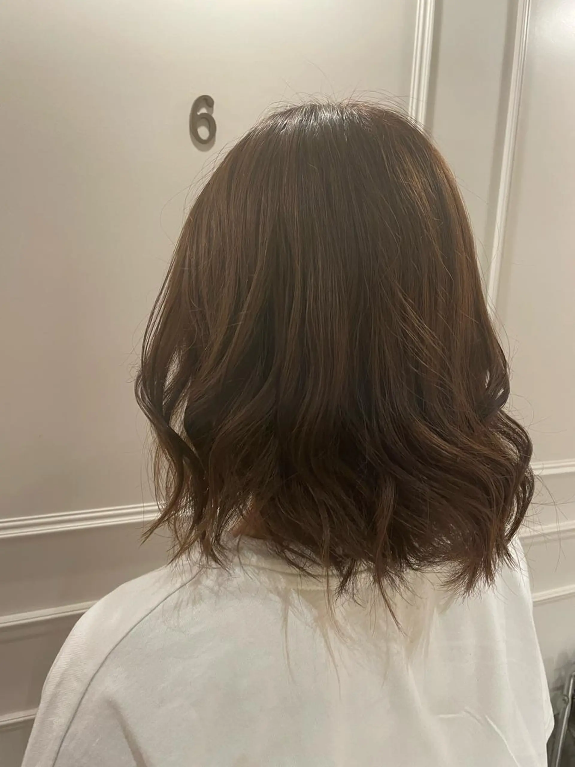カラー ブリーチ ブラウンカラー ブリーチなしカラー 内藤 すずなのヘアスタイル