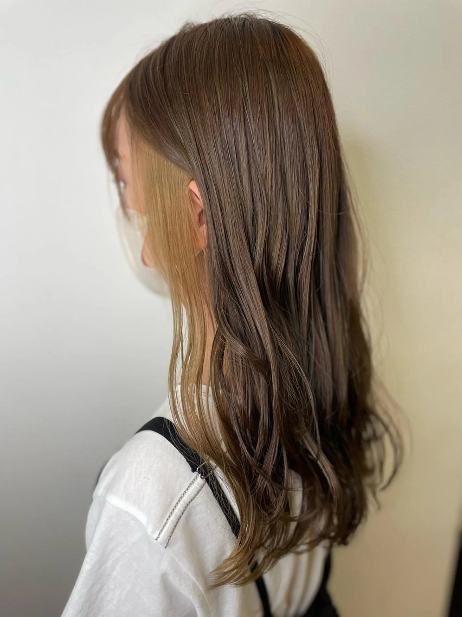 ロング カラー ベージュカラー インナーカラー ミルクティーベージュ ヘアカラー トリートメント IORI #韓国ヘア#髪質改善のヘアスタイル