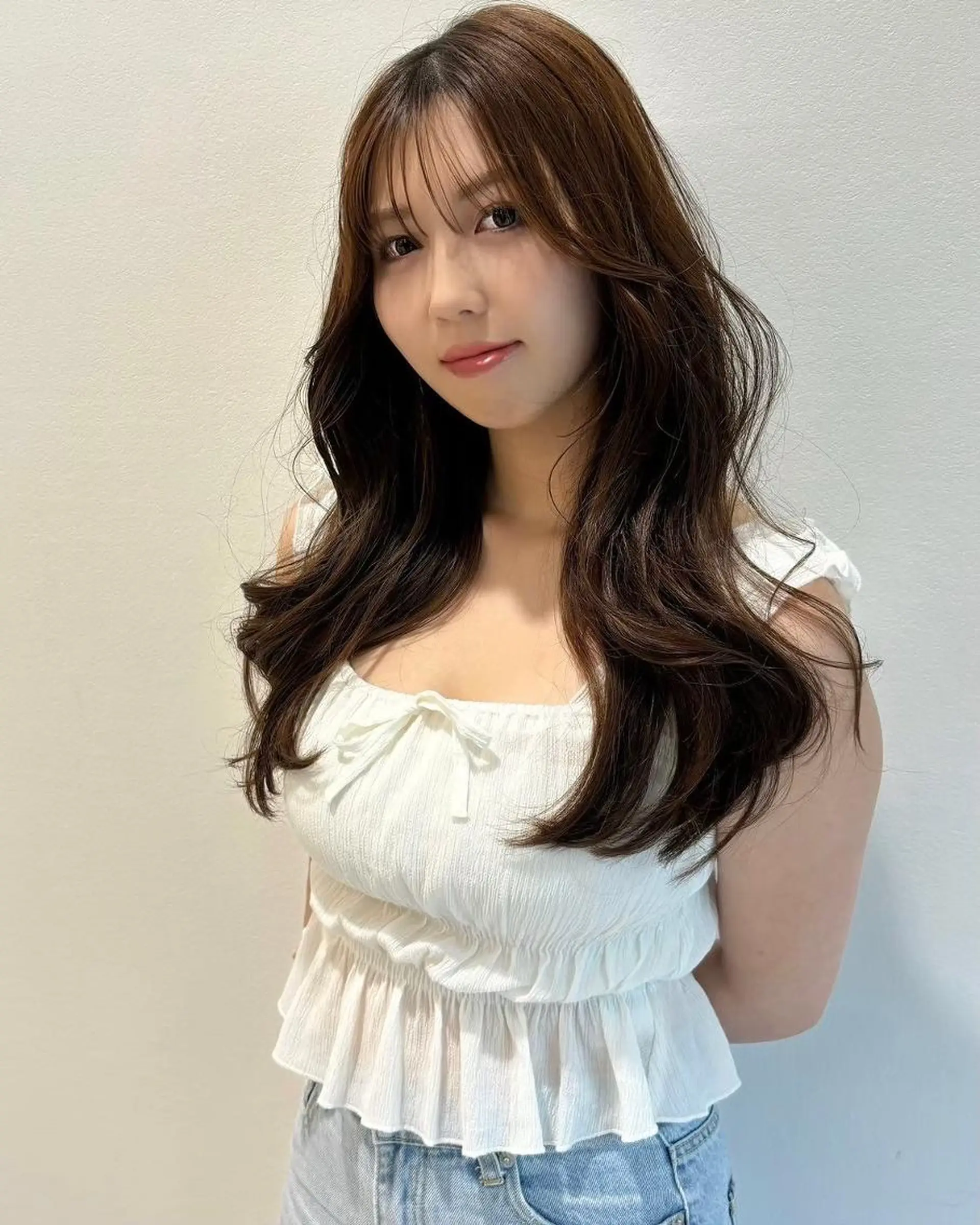 カラー 冬の透明感🩶レイヤ ー🩶上野BABYのヘアスタイル