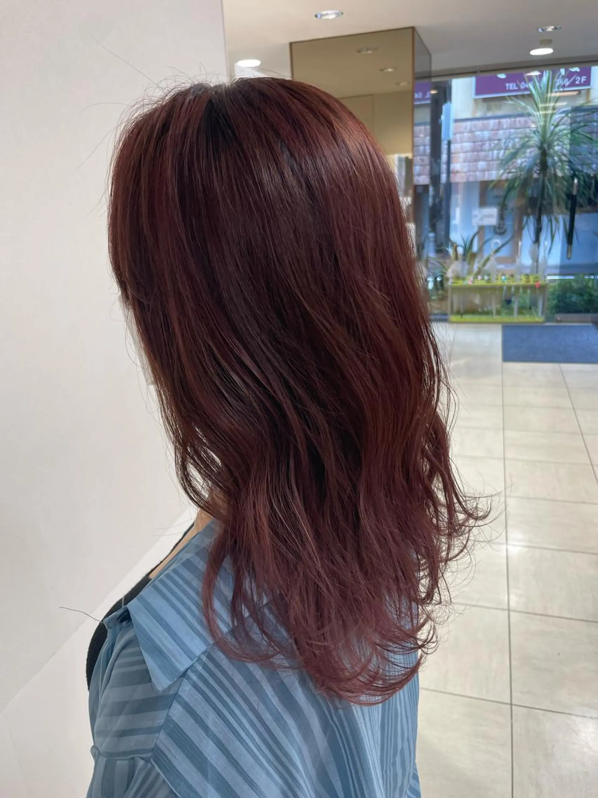 セミロング カラー ヘアアレンジ ヘアカラー トリートメント 【Sweep】おじま のぞみのヘアスタイル