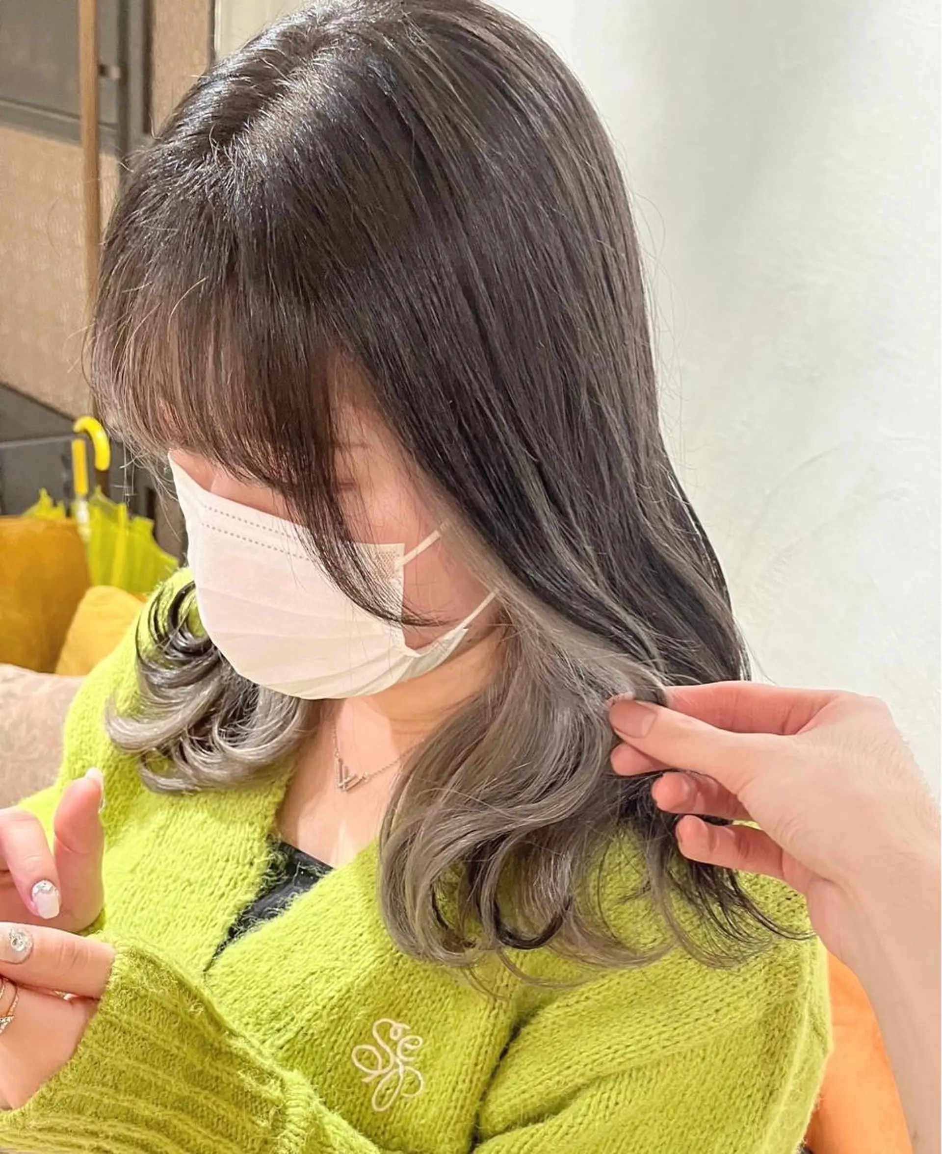 ミディアム ヘアカラー 🧡ミルクティー/ レイヤー🧡ショウナのヘアスタイル