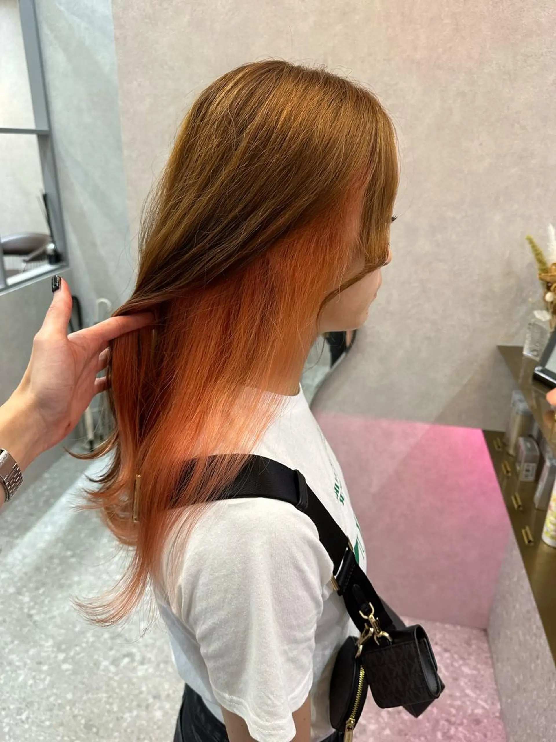 セミロング カラー ヘアアレンジ バレイヤージュ ブリーチ ケアブリーチ ダブルカラー グラデーションカラー ヘアカラー トリートメント yuuto🌈 艶髪ダブルカラーのヘアスタイル