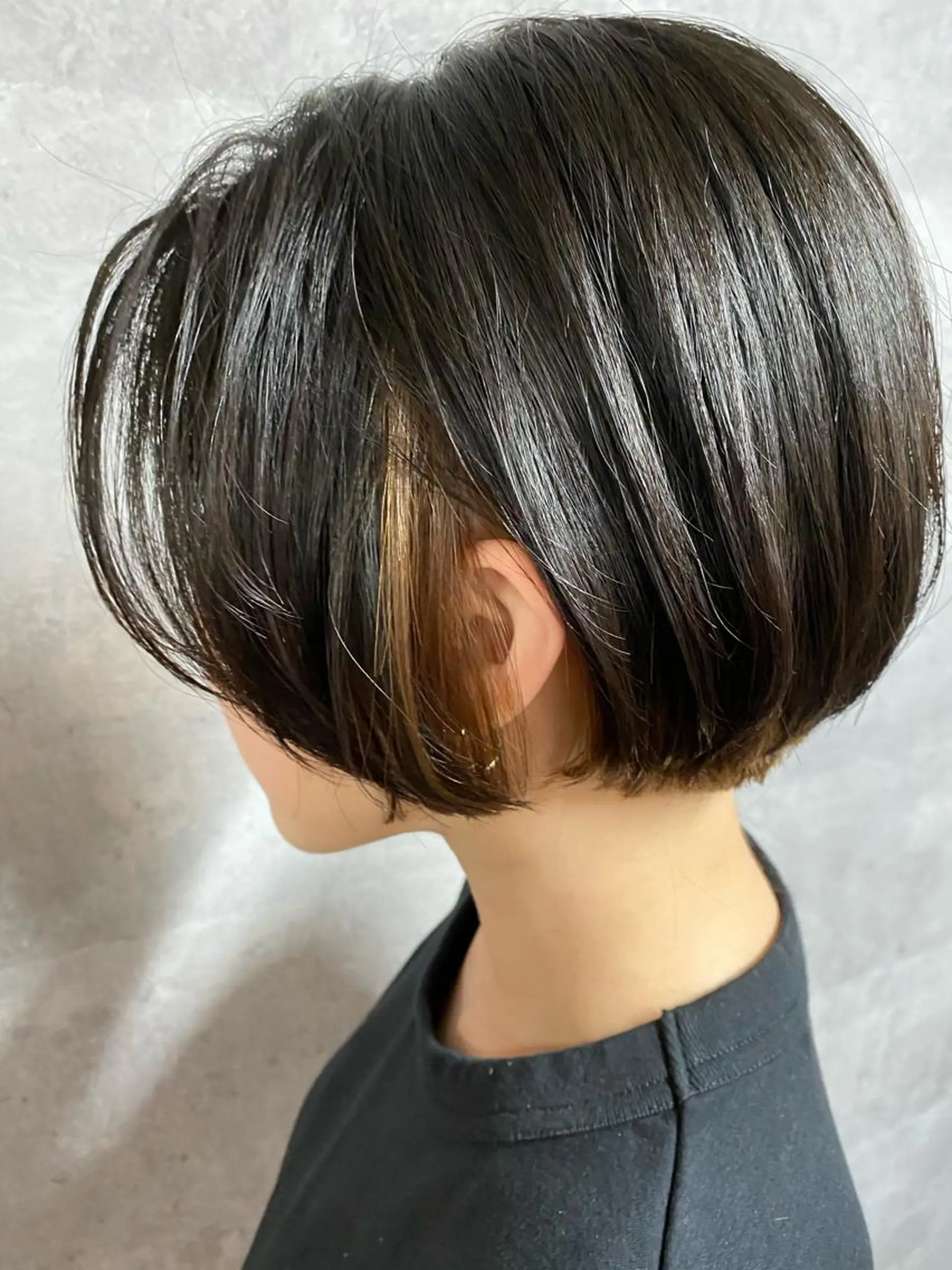 ショート カラー インナーカラー ボブ 久保亮太 /大人ショートのヘアスタイル