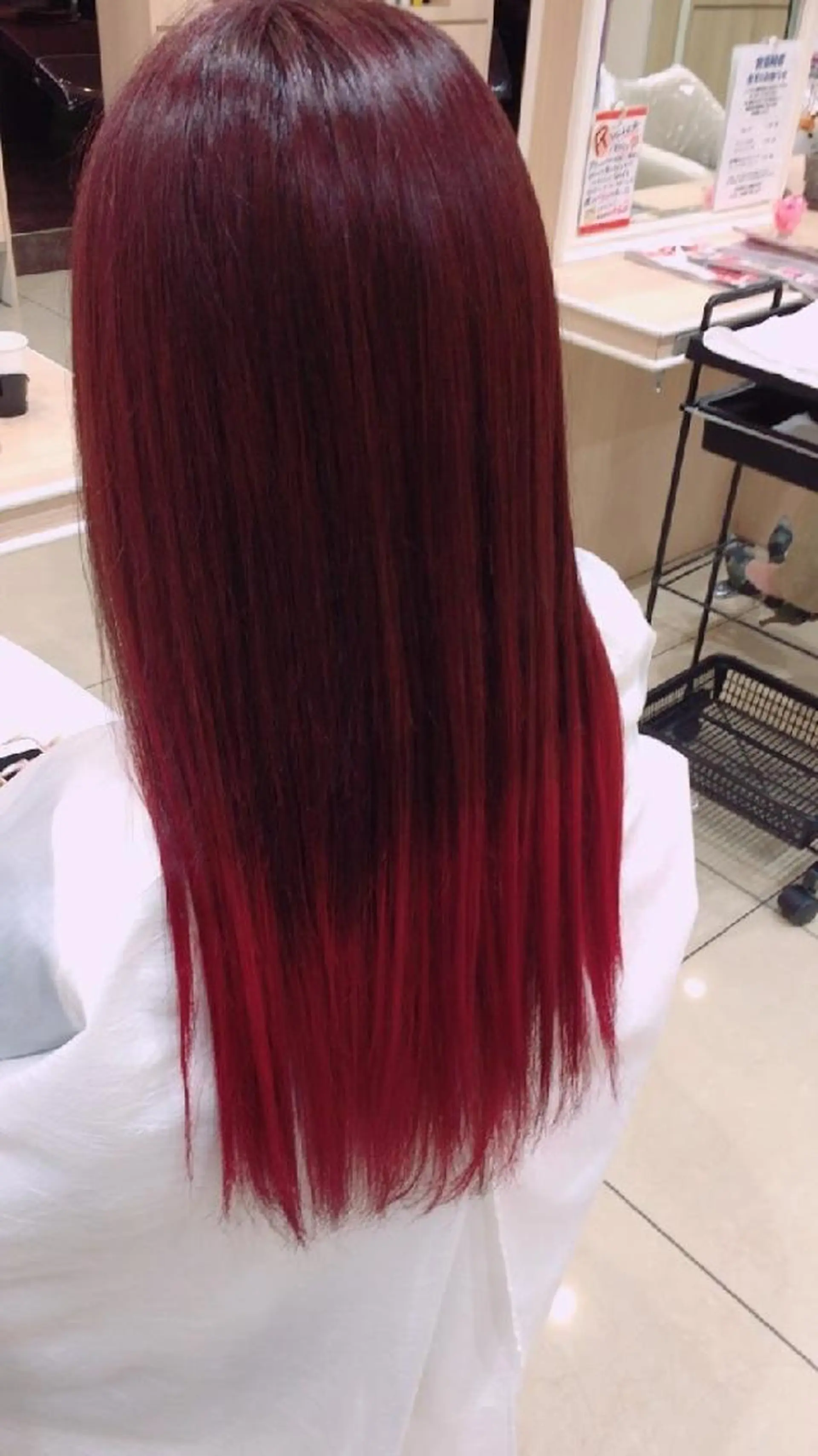 ロング カラー 山内 佐江子のヘアスタイル