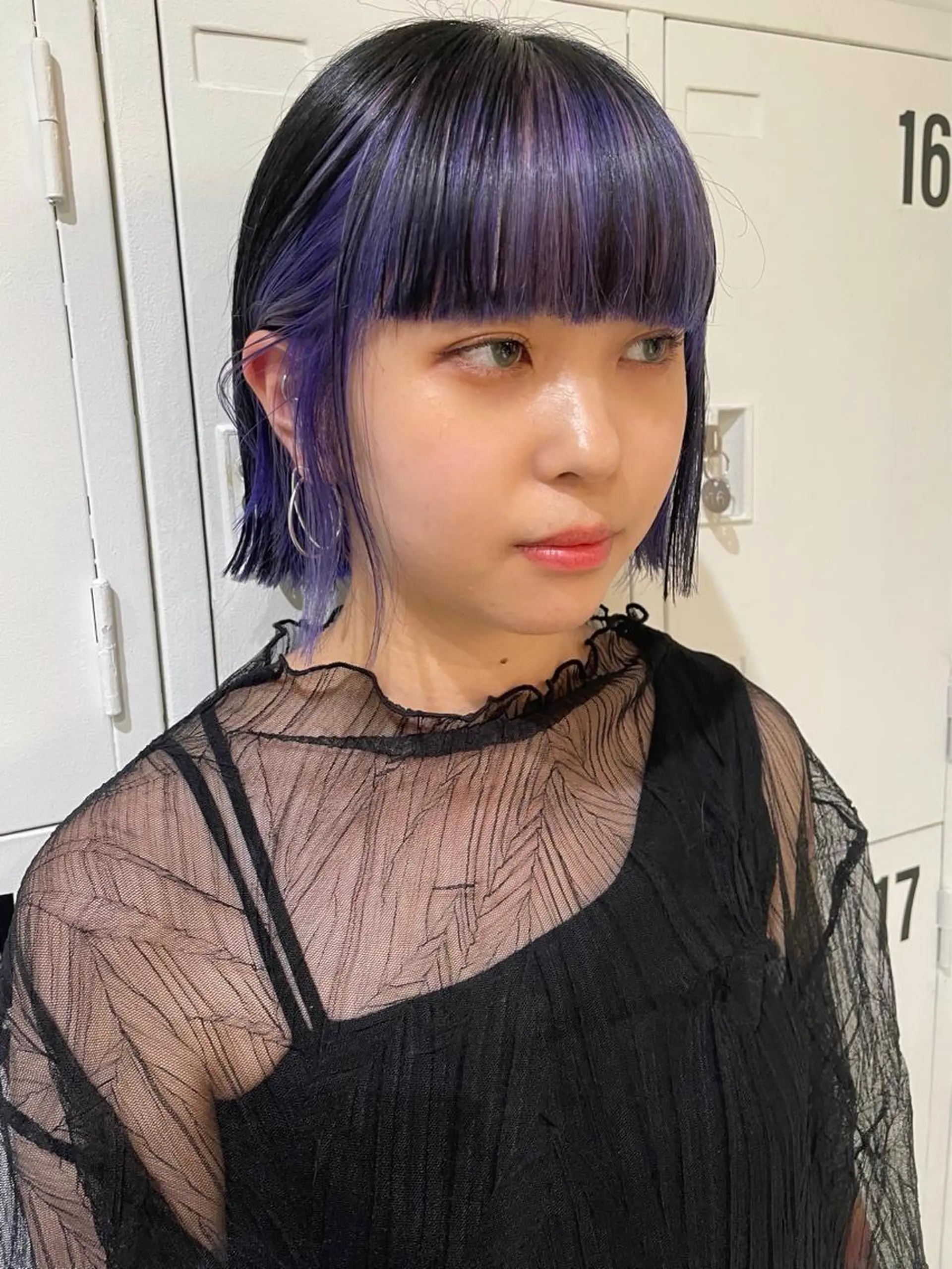 ミディアム カラー デザインカラー インナーカラー カット ヘアカラー トリートメント 栄/ウルフ/レイヤー RIHOのヘアスタイル