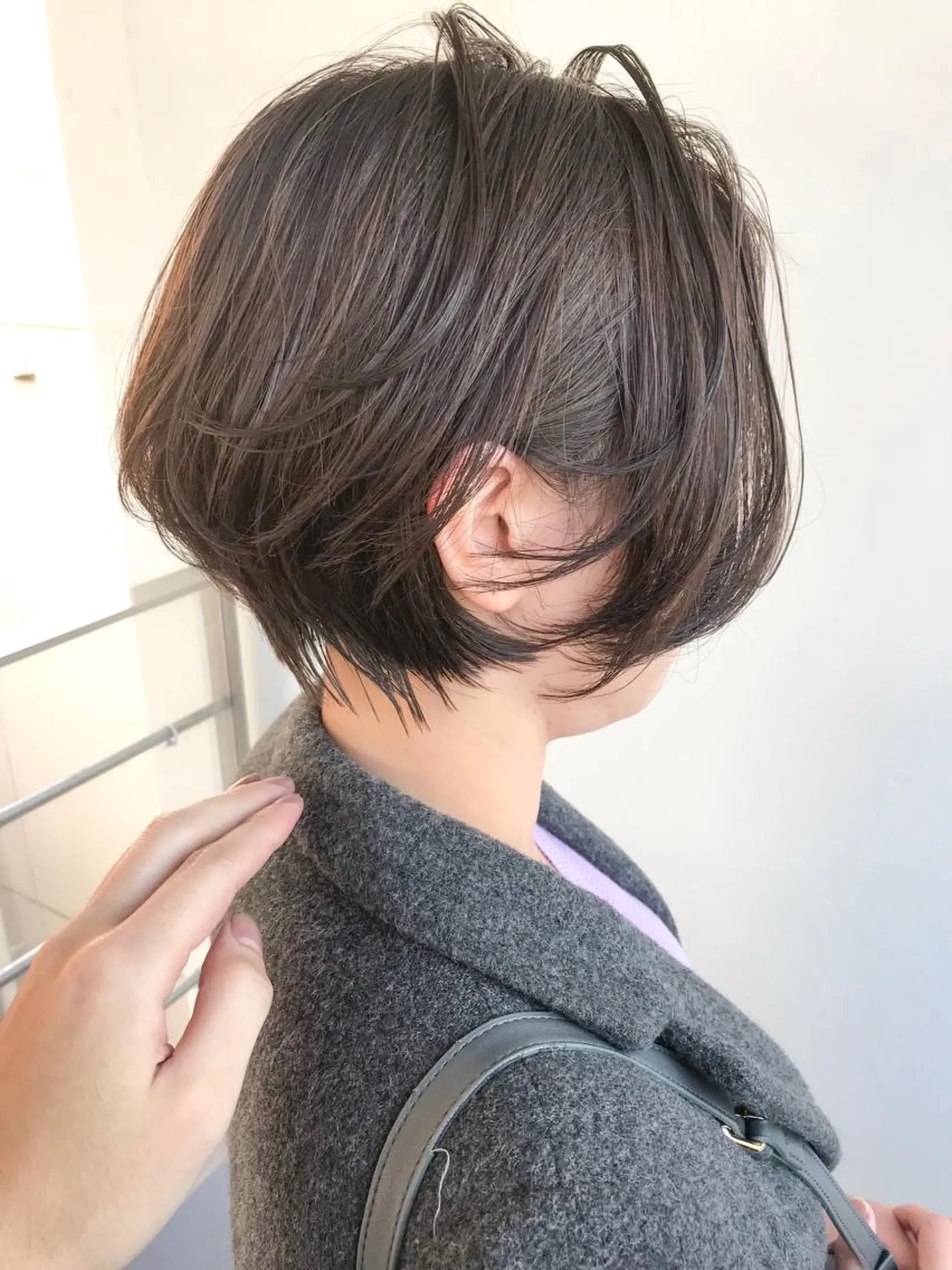 ショート カラー ショート/レイヤー なら石井知希のヘアスタイル