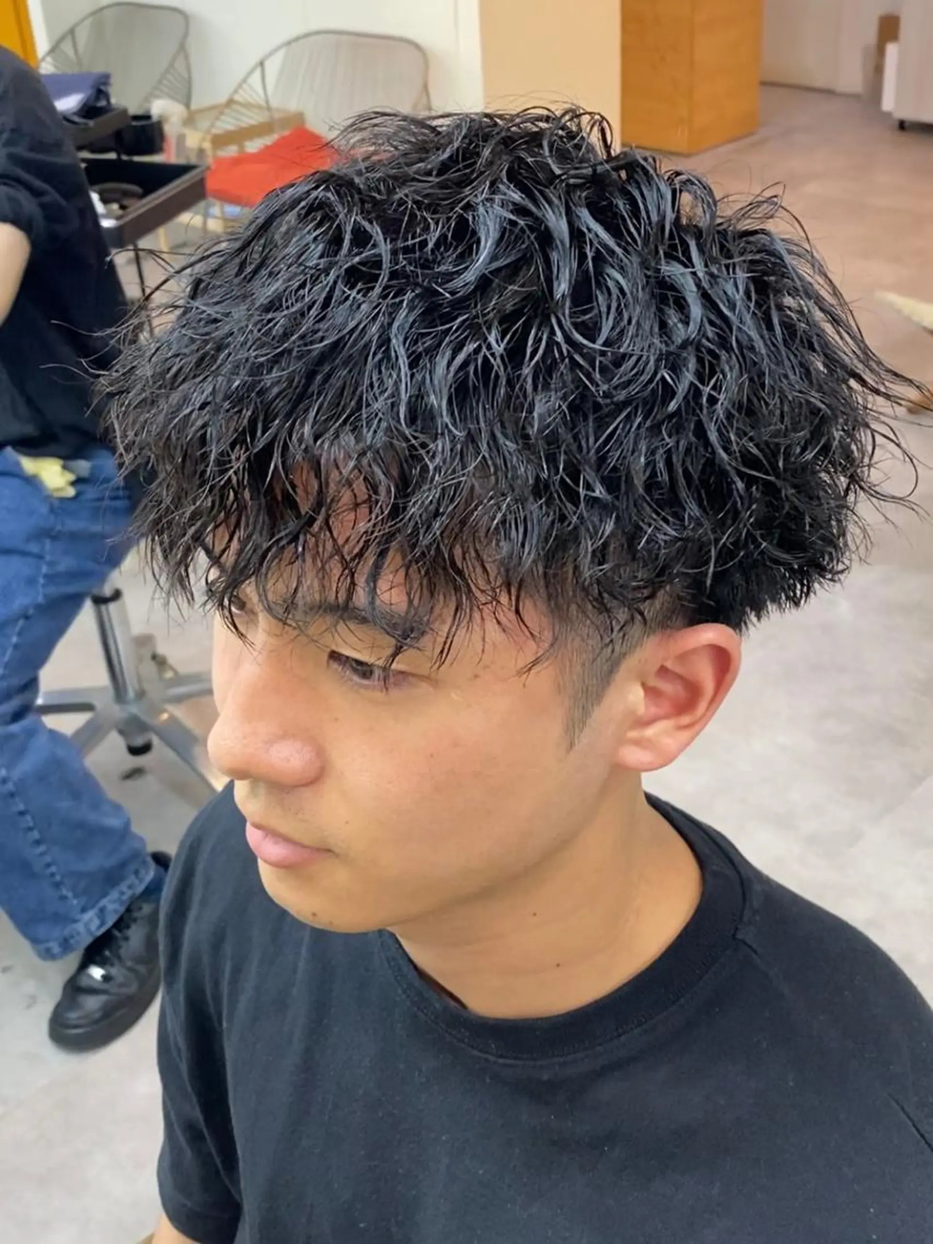 ショート パーマ メンズ カット パーマ JINKIメンズ特化 メンズカットパーマのヘアスタイル